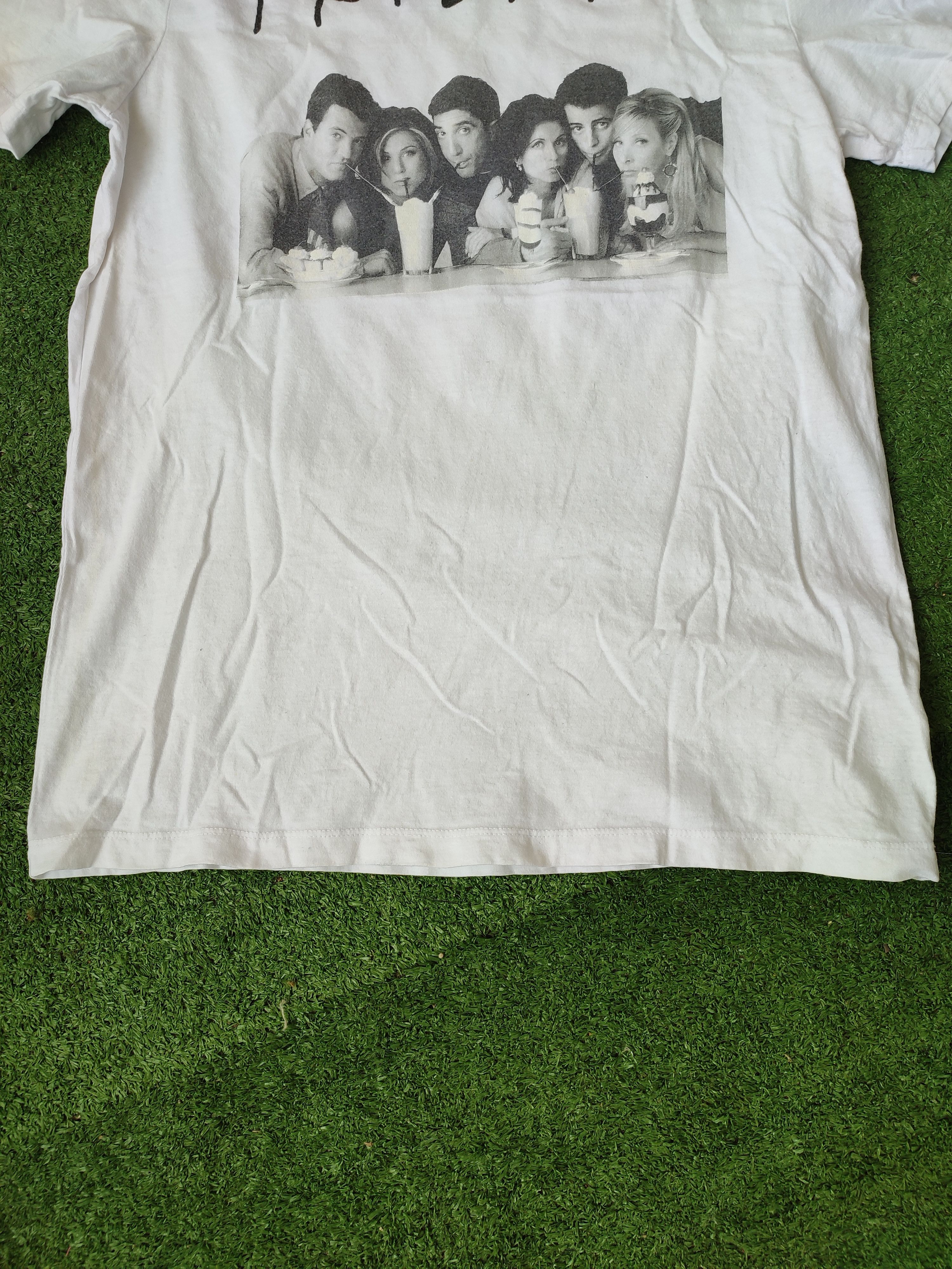 Vintage VINTAGE FRIENDS TEE Size US M / EU 48-50 / 2 - 4 Thumbnail