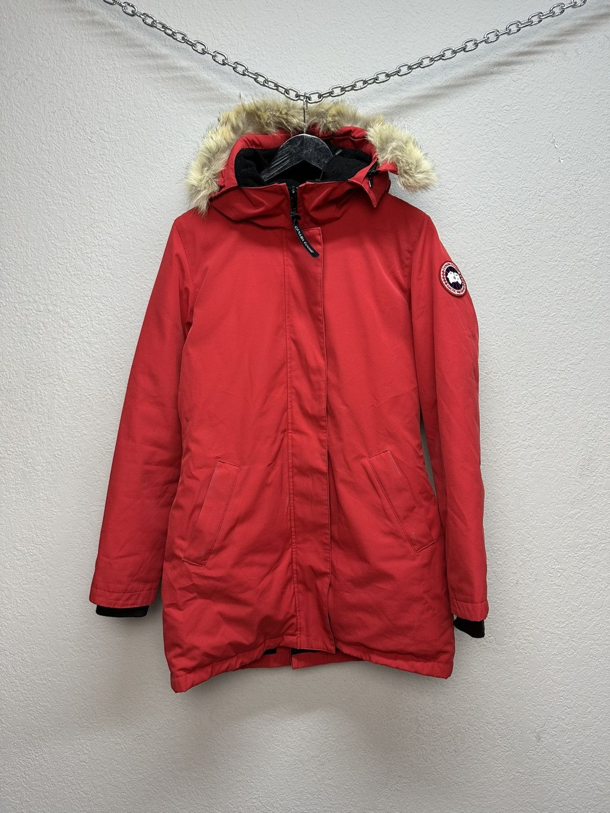 Canada Goose Vintage Canada Goose Down Puffer Jacket Real Fur Canada Size M / US 6-8 / IT 42-44 - 1 Thumbnail