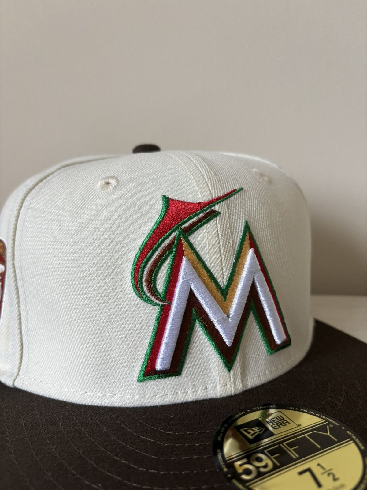 Hat Club Marlins Fitted Size 7 1/2 Burger Pack HatClub Size ONE SIZE - 2 Thumbnail