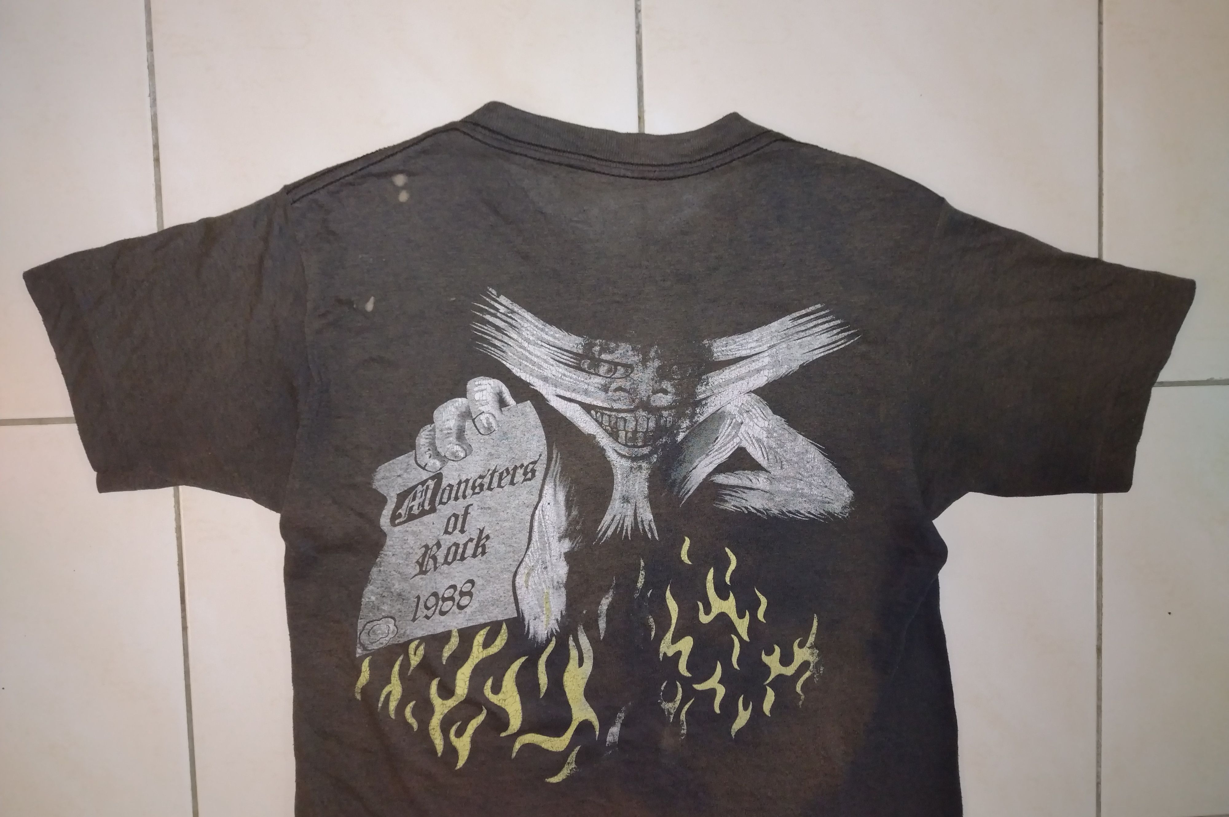 Band Tees × Iron Maiden × Vintage CRAZY SICK VTG '88 IRON MAIDEN FADED DISTRESSED Concert Tee Size US S / EU 44-46 / 1 - 17 Thumbnail