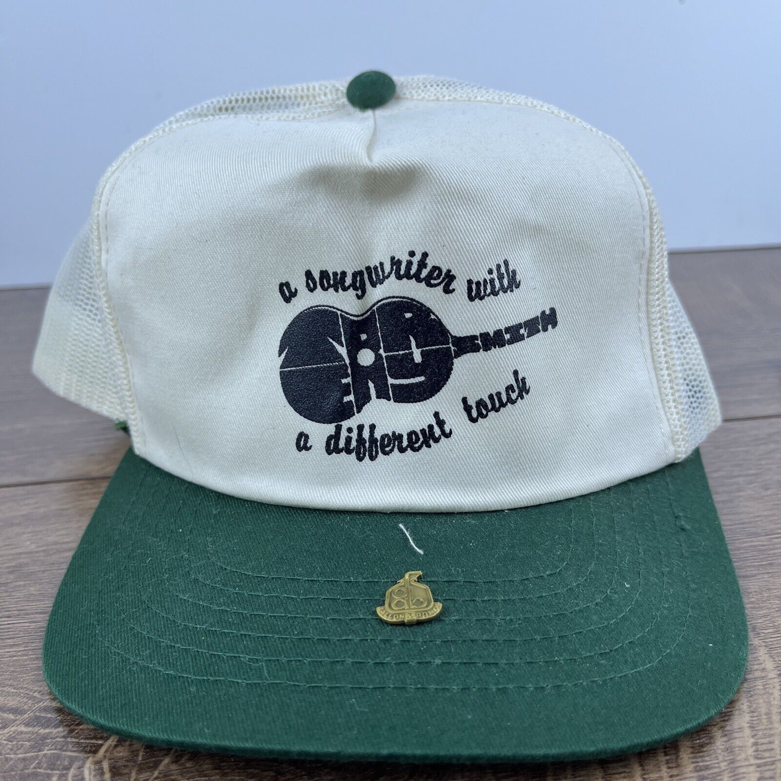Other Song Writer with Different Touch Snapback White Adjustable H Size ONE SIZE - 2 Thumbnail