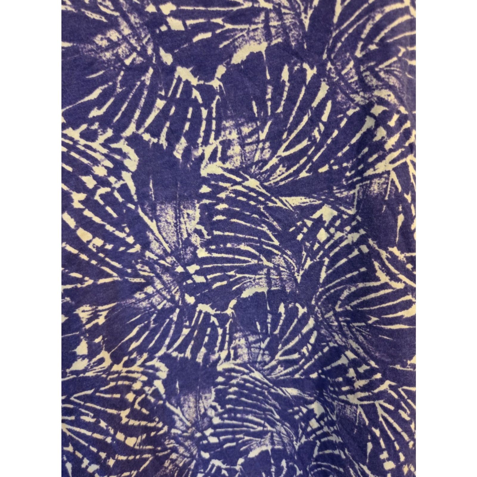Vintage Roaman's Purple White Abstract Leaf Keyhole Back Top Shirt 2X 26/28 + Plus Size Women Casual Short Sleeve Round Neck T-Shirt Size 4XL / US 24-26 - 3 Thumbnail