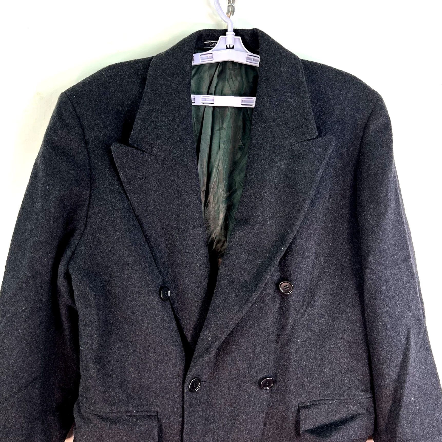 Vintage VINTAGE BOGGIO Italian Cashmere Wool Overcoat Mens Size 46 Dark Gray Double-Breasted Shawl Collar Heavyweight Business Classic Size US S / EU 44-46 / 1 - 2 Thumbnail
