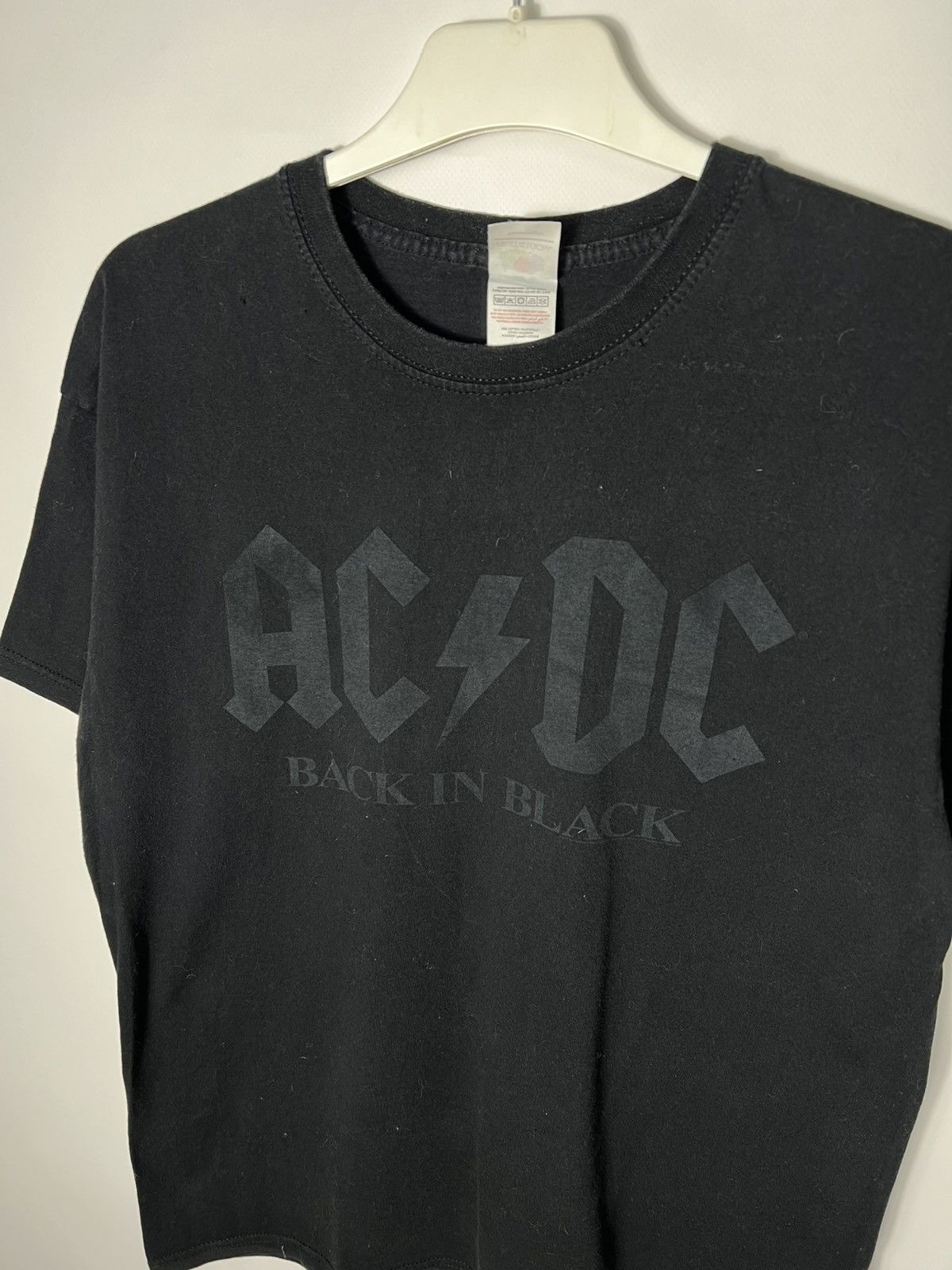 AC/DC Vintage streetwear Band Rock Tour Ac/Dc Back In Black Tee Size US M / EU 48-50 / 2 - 2 Thumbnail