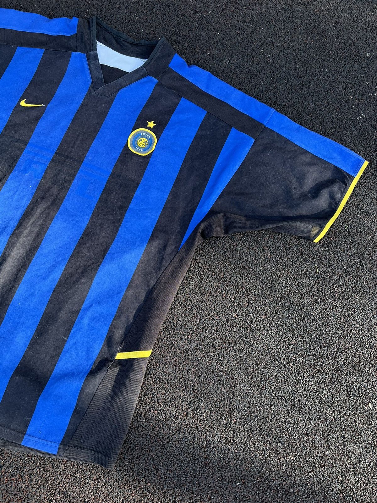 Nike 🔵⚫️Nike Inter Milan 2002 2003 Home Jersey Size US XL / EU 56 / 4 - 5 Thumbnail