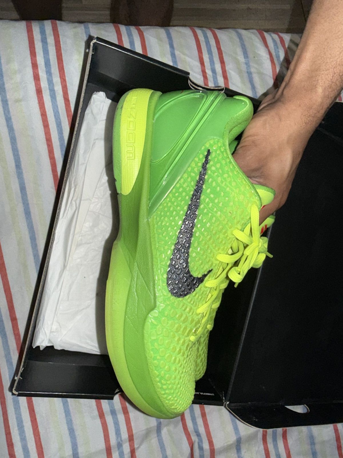 Nike Nike zoom kobe protro grinch Size US 11 / EU 44 - 9 Thumbnail