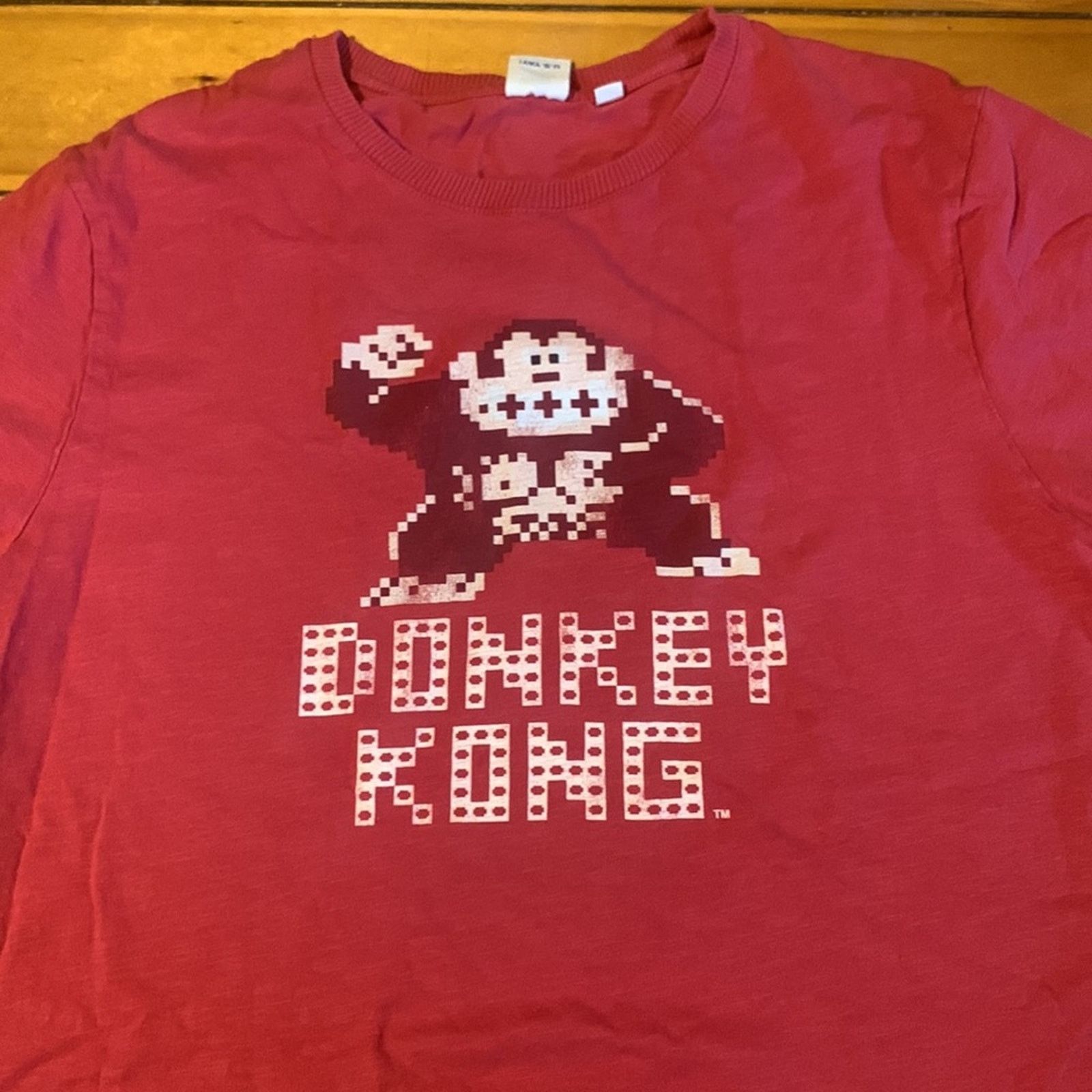 Vintage 90’s Donkey Kong vintage red T-shirt by Junk Food Size US L / EU 52-54 / 3 - 3 Thumbnail