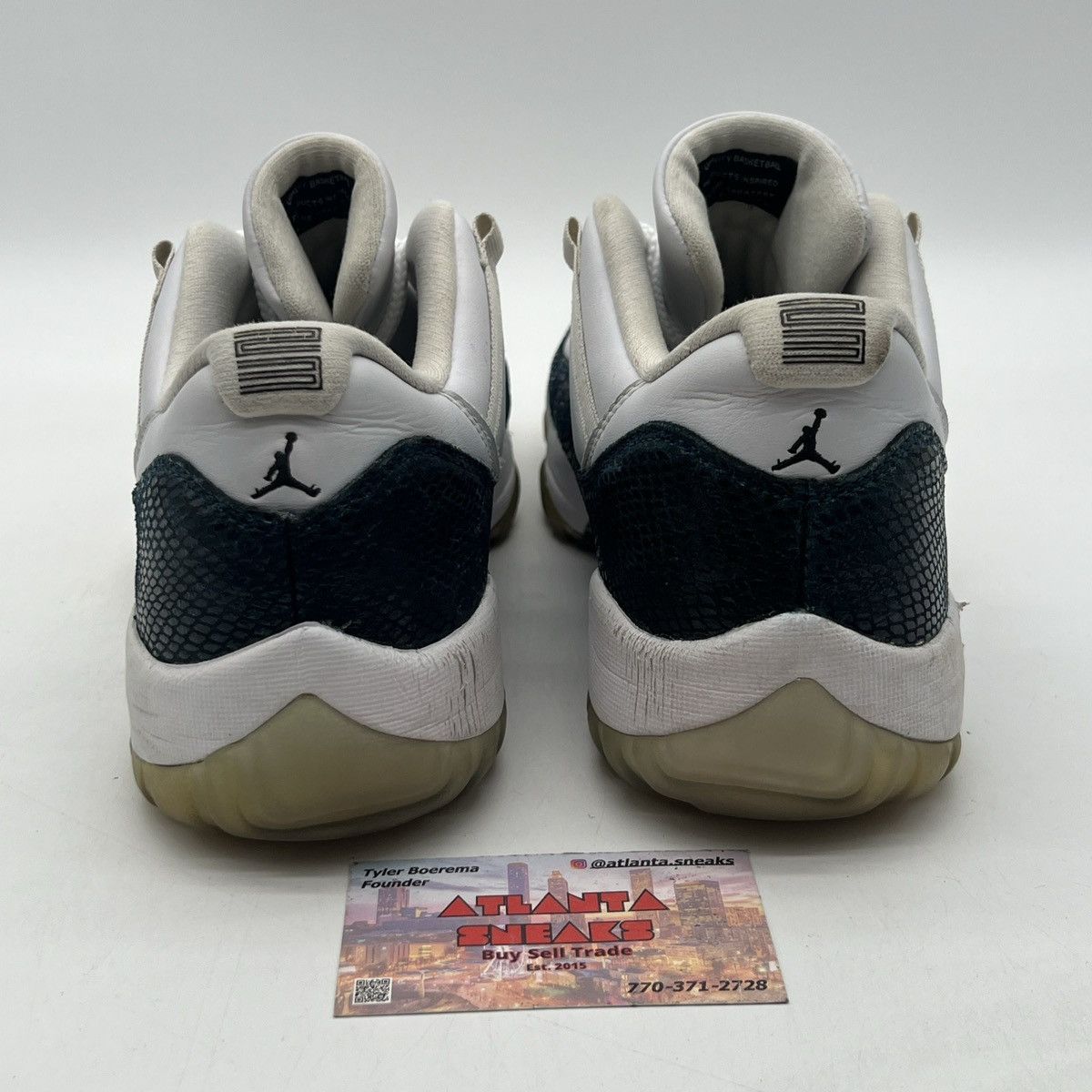 Air Jordan 11 low navy snakeskin