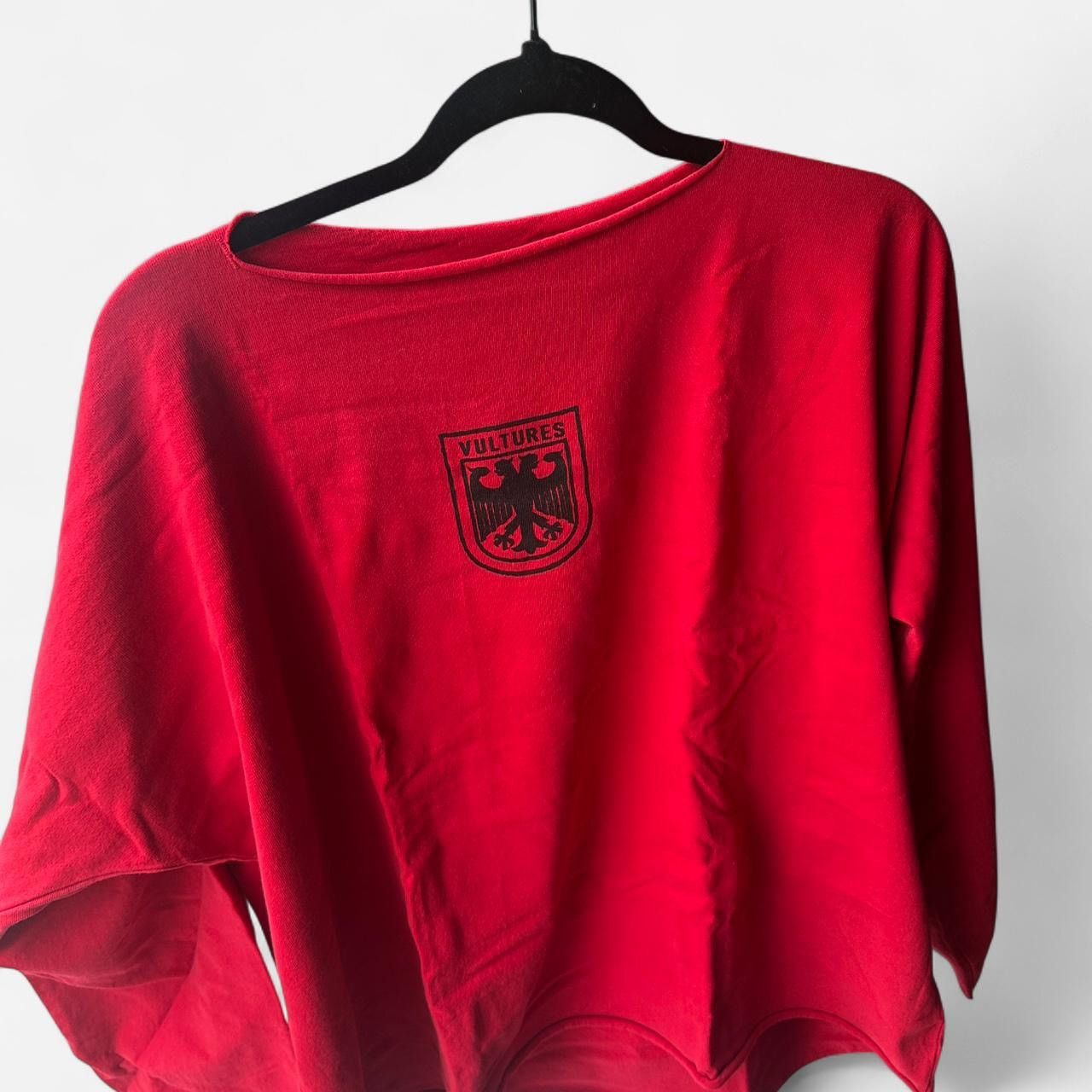 トップス YEEZY Vultures long tee RED 1 YEEZY UPDATE + RED VULTURES LONG SLEEVE UNBOXING & SIZE