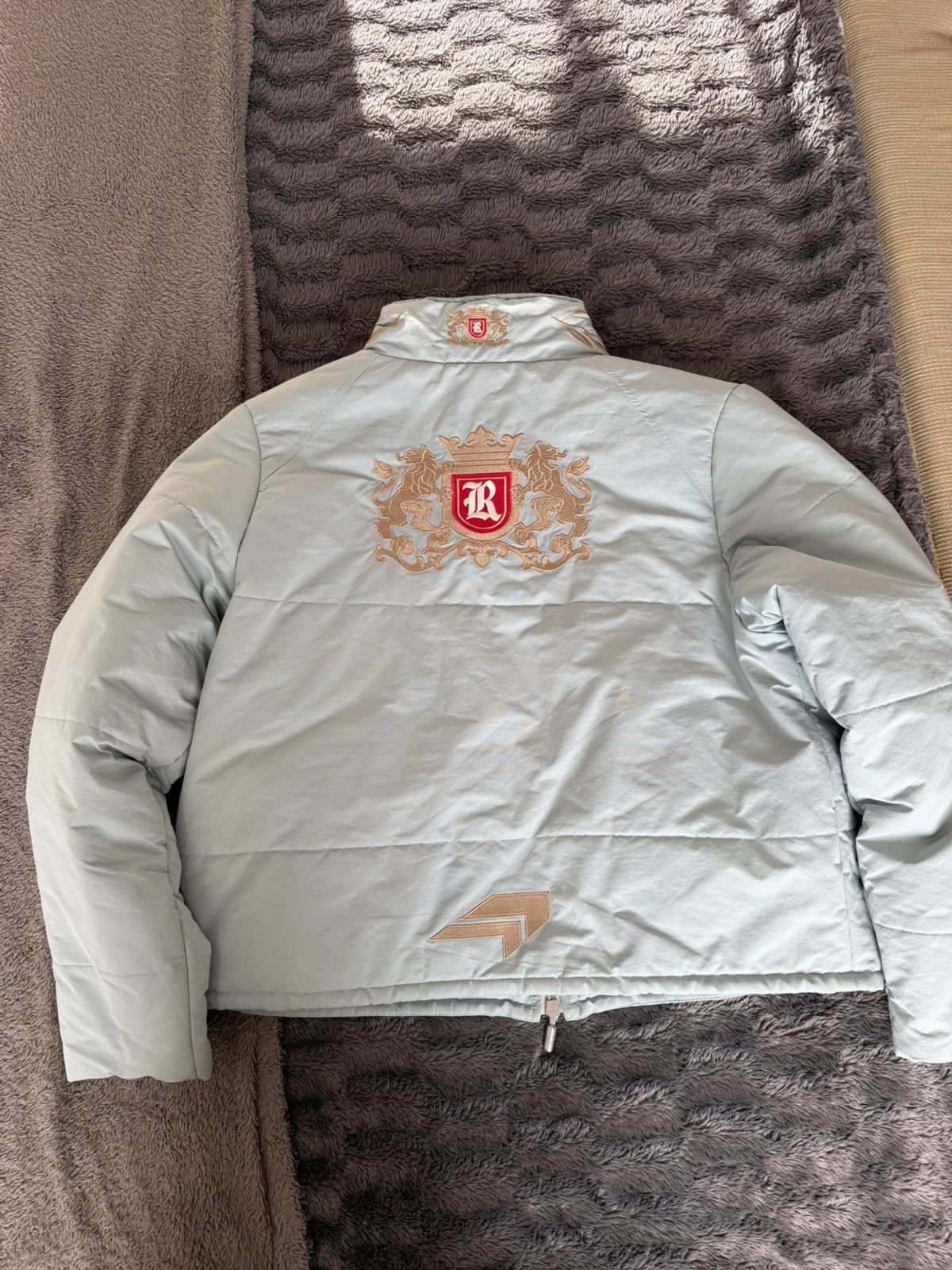 Rhude Rhude Championnat Puffer 'Stone Blue' Size US L / EU 52-54 / 3 - 6 Thumbnail