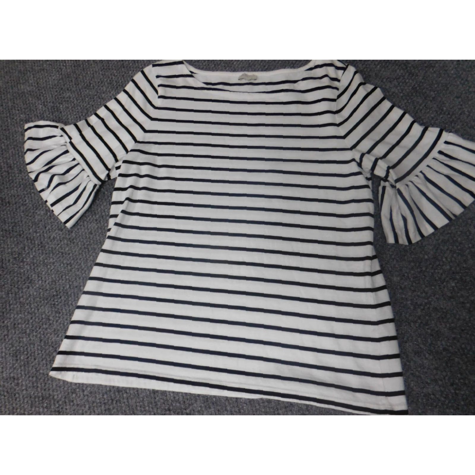 Talbots Talbots Blouse Shirt XL White Striped Bell Sleeve Round Neck Pullover Ruffle Cotton Women's Regular Basic casual Size XL / US 12-14 / IT 48-50 - 2 Thumbnail