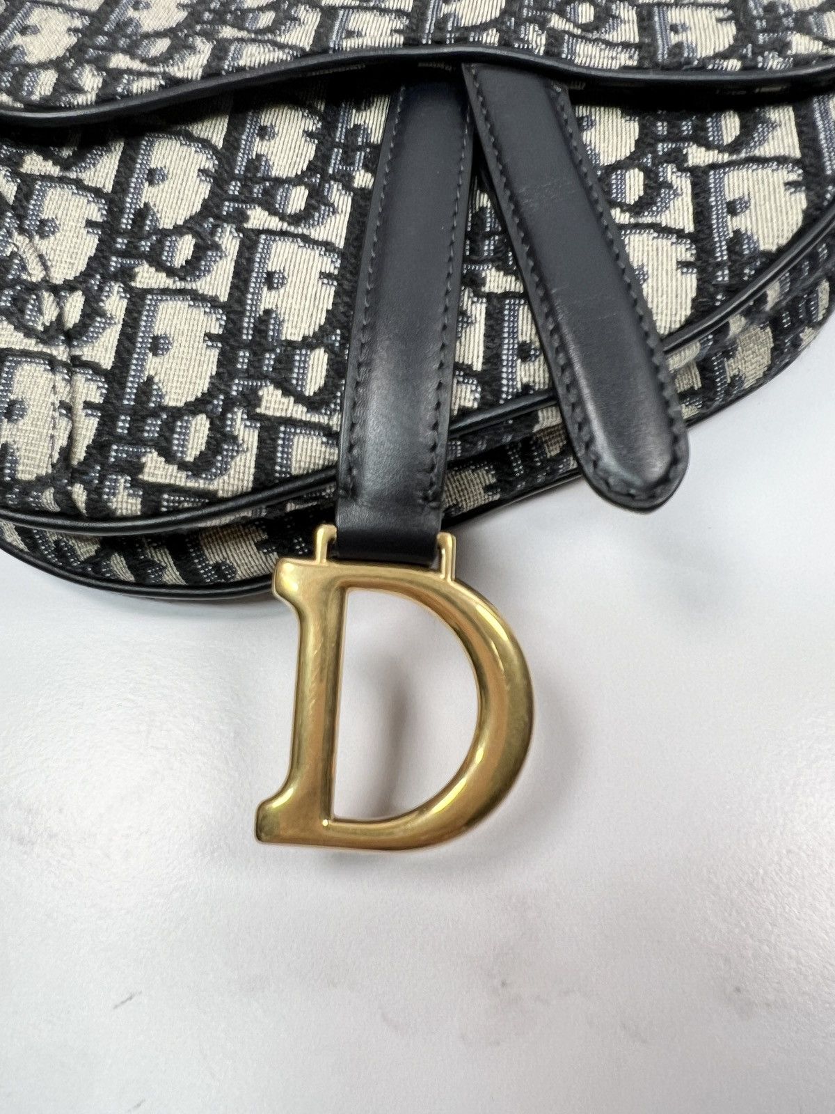 Dior CD Christian Dior Saddle Mini Shoulder Handle Bag Purse Size ONE SIZE - 7 Thumbnail