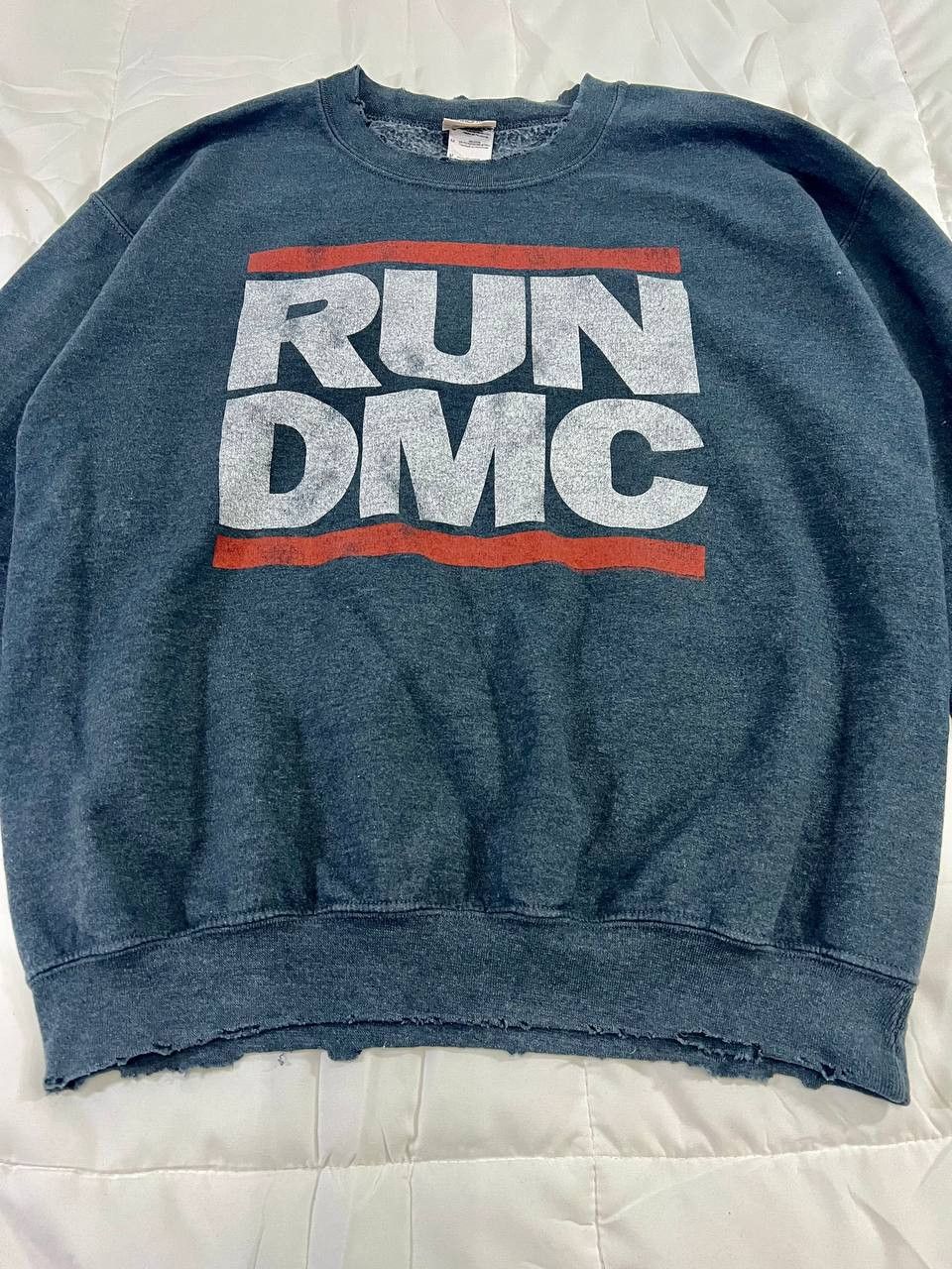 RUN DMC × Vintage VINTAGE Y2K THRASHED RUN DMC BIG LOGO SWEATSHIRT Size US M / EU 48-50 / 2 - 4 Thumbnail