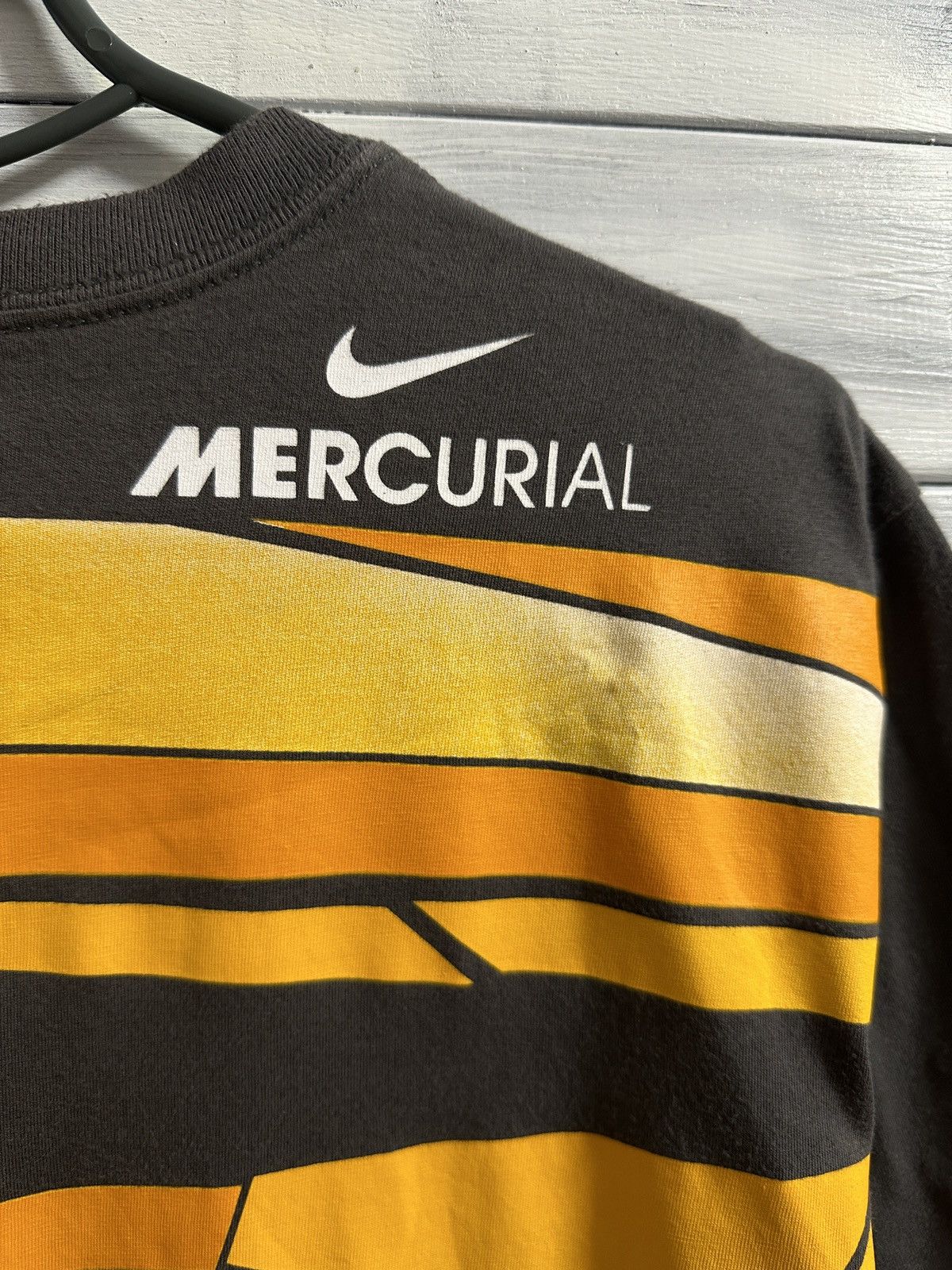 Nike Rare T-Shirt Nike Mercurial Small Swoosh Drill Y2K style. Size US M / EU 48-50 / 2 - 3 Thumbnail