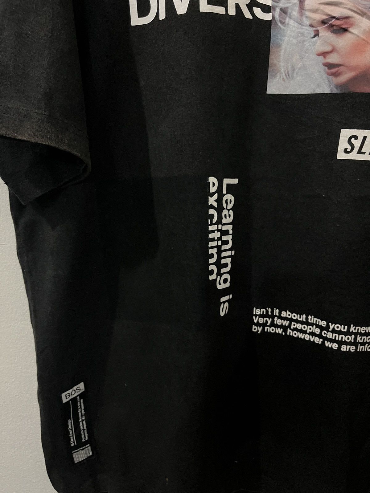 Japanese Brand 💥B ONE SOUL DIVERS SOLIDARITY ARTISTS PHOTO TEE SHIRTS Size US L / EU 52-54 / 3 - 2 Thumbnail