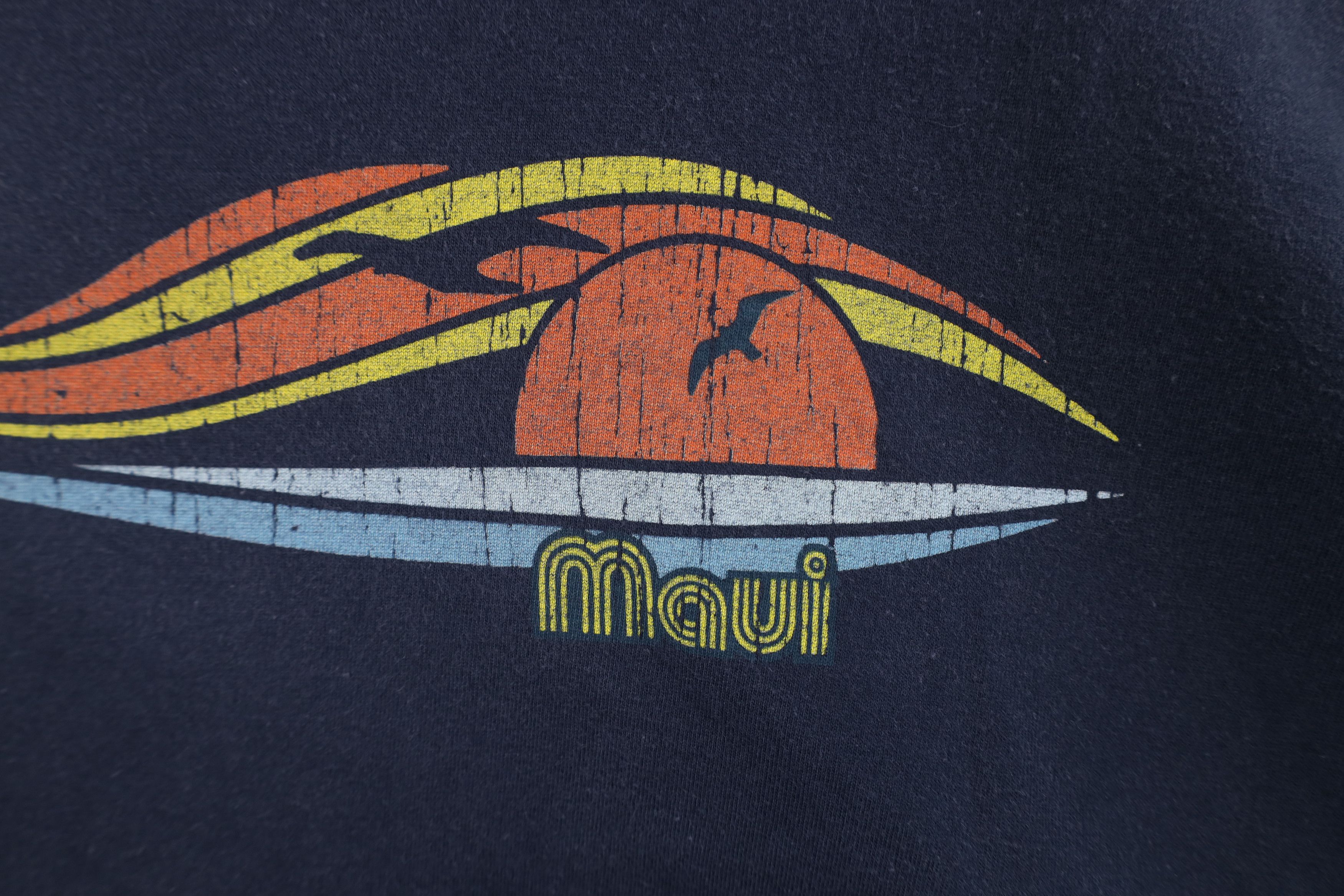 Vintage Vintage 90s Y2K Streetwear Spell Maui Hawaii Surfing T-Shirt Size US XL / EU 56 / 4 - 7 Thumbnail