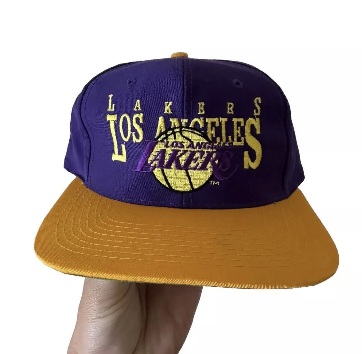 NBA × Vintage (Rare) LA Lakers Snapback Hat Vintage 90s Size ONE SIZE - 1 Thumbnail