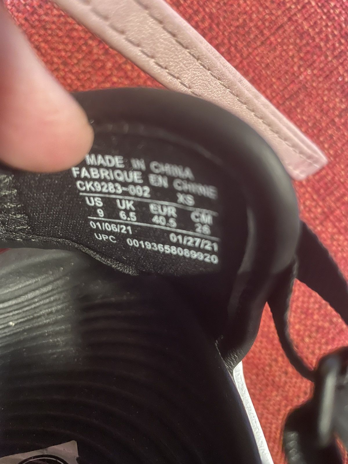 Nike Nike Lightweight Sandals Size US 9 / IT 39 - 2 Thumbnail