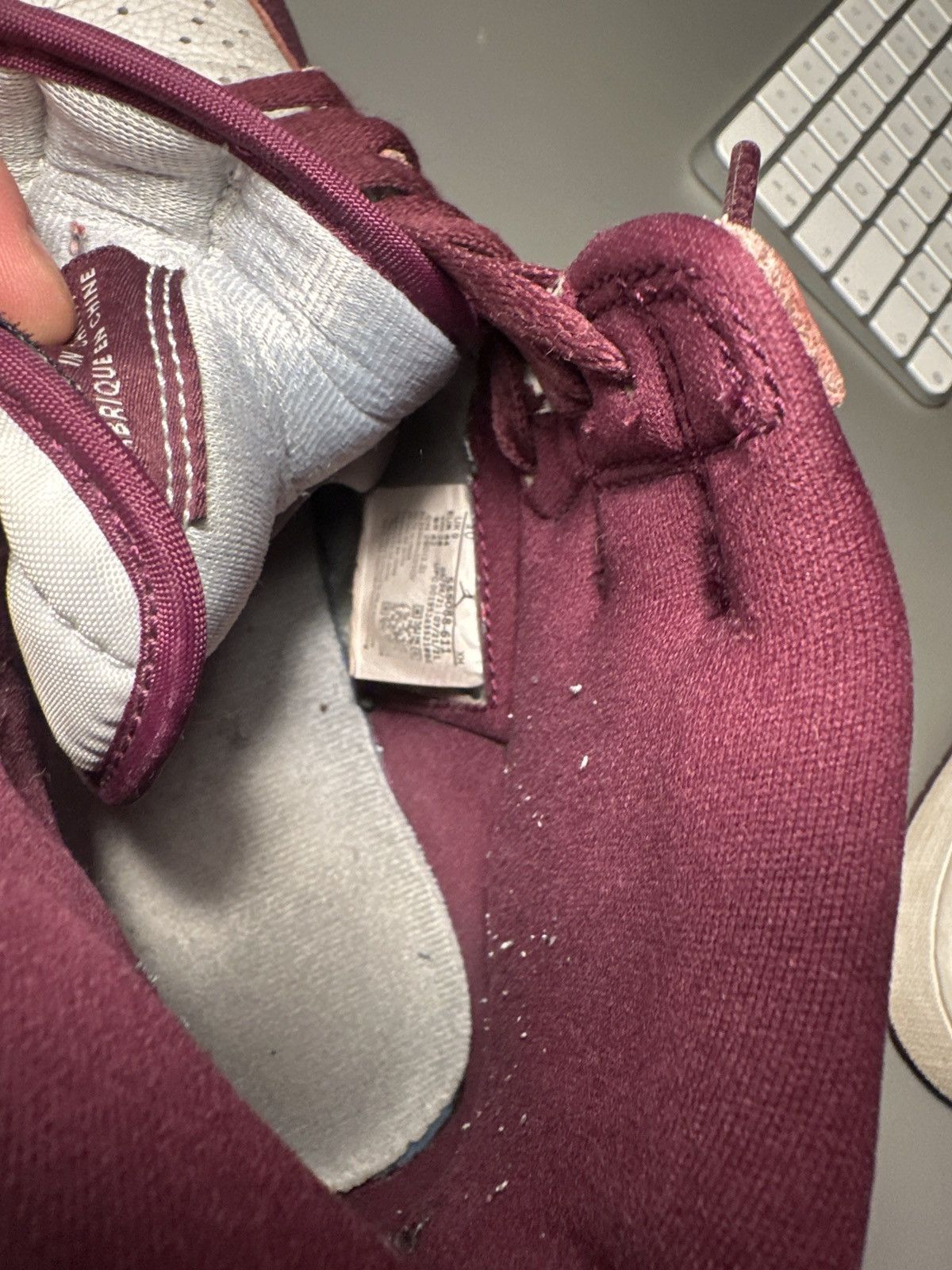 Jordan Brand Jordan 1 High Bourdeaux Size US 10 / EU 43 - 12 Thumbnail