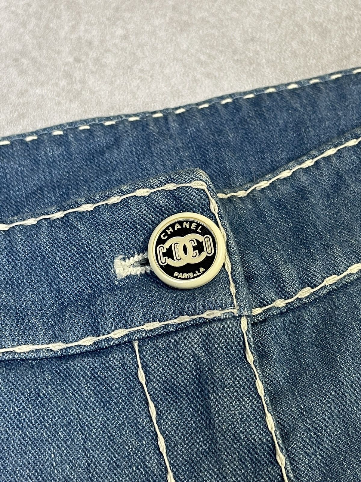 Chanel 08C Cruise 2008 Contrast Stitch Subtle Flare Jeans Size 28" / US 6 / IT 42 - 6 Thumbnail