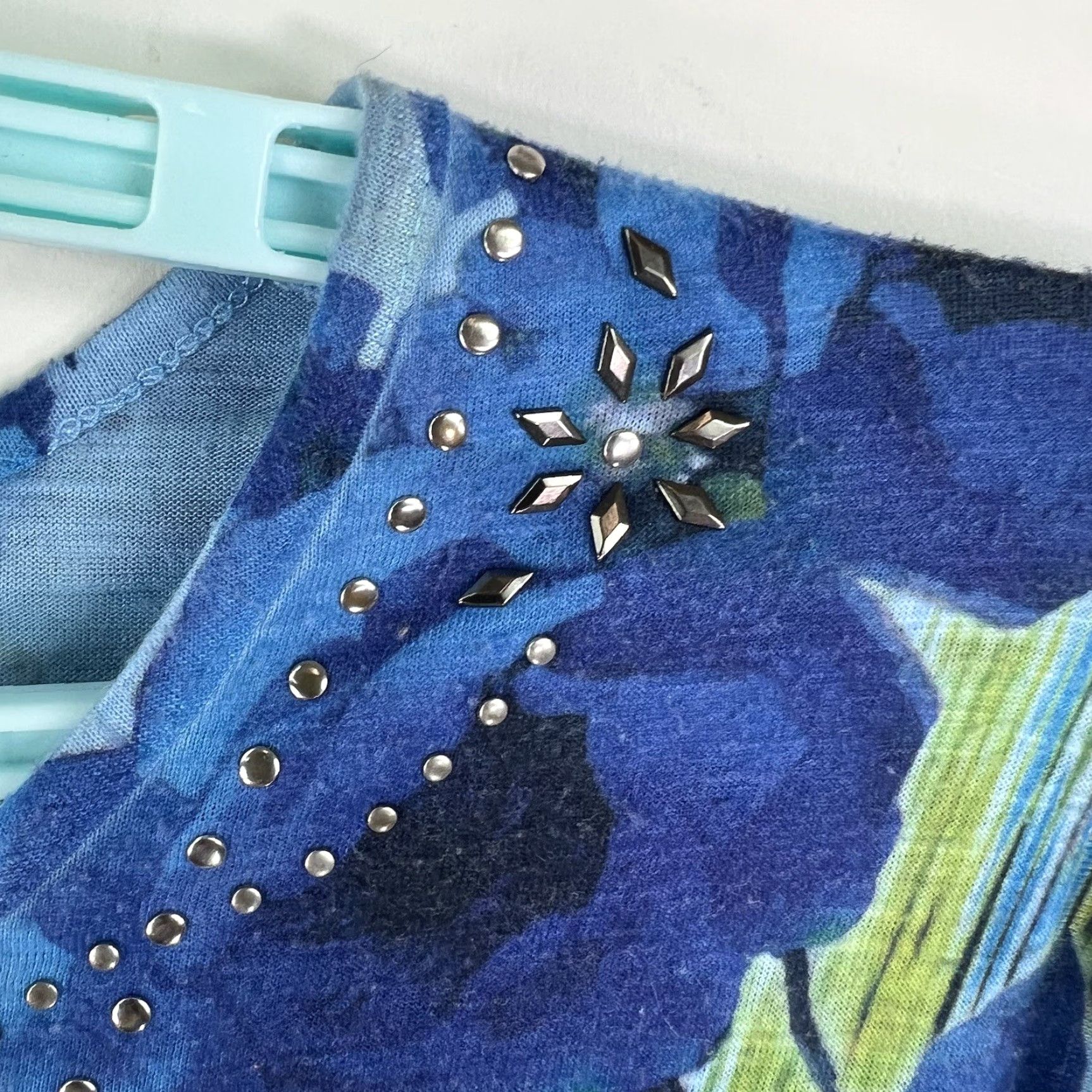 Vintage Cato Floral Embellished Open Sleeve Blouse Women's Size 26 Blue Flowing Poly Size 4XL / US 24-26 - 2 Thumbnail