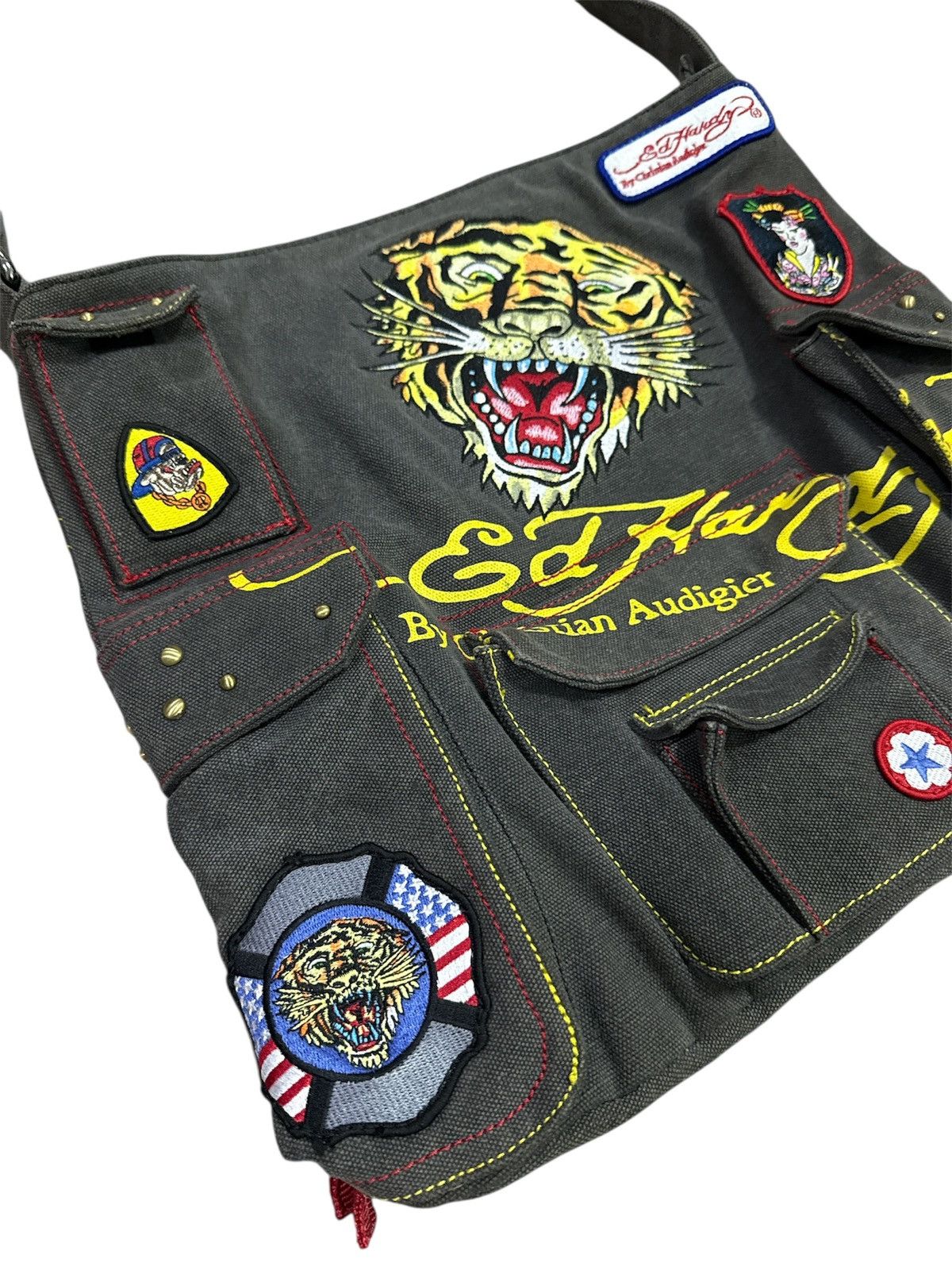 Ed Hardy Rare 2000s Ed hardy canvas Cotton sling bag Size ONE SIZE - 4 Thumbnail