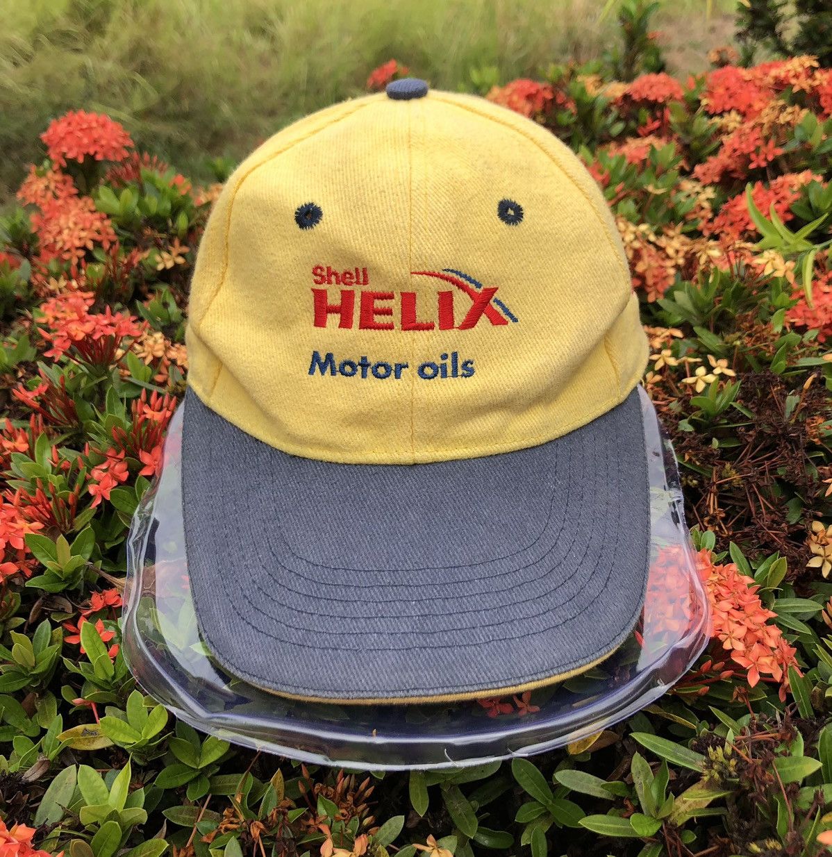 Vintage RARE🔥 Shell Helix Motor Oil Racing Size ONE SIZE - 1 Thumbnail