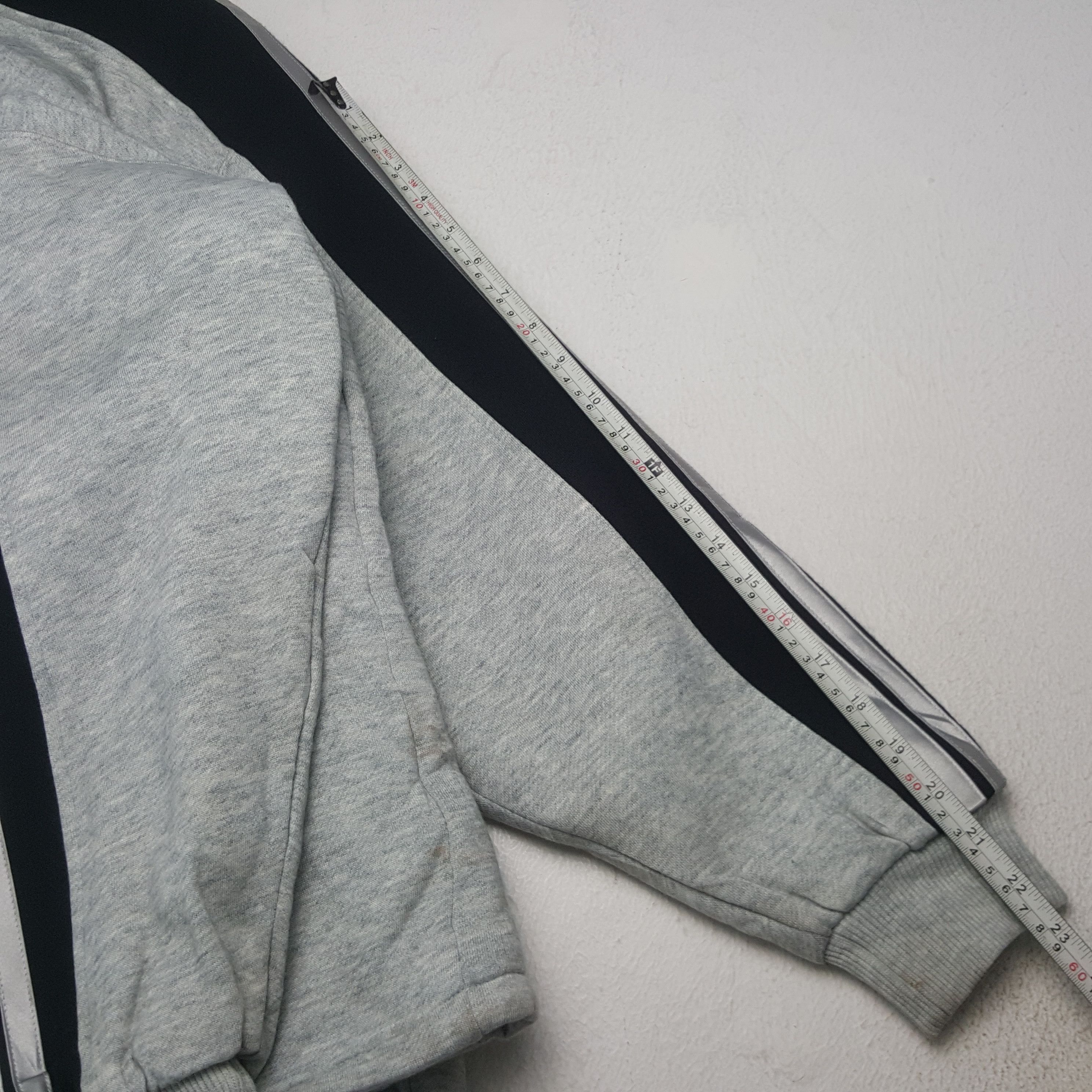 Adidas × Vintage Vintage Adidas American Brand Big Logo Hoodies C282N9 Size US XL / EU 56 / 4 - 7 Thumbnail