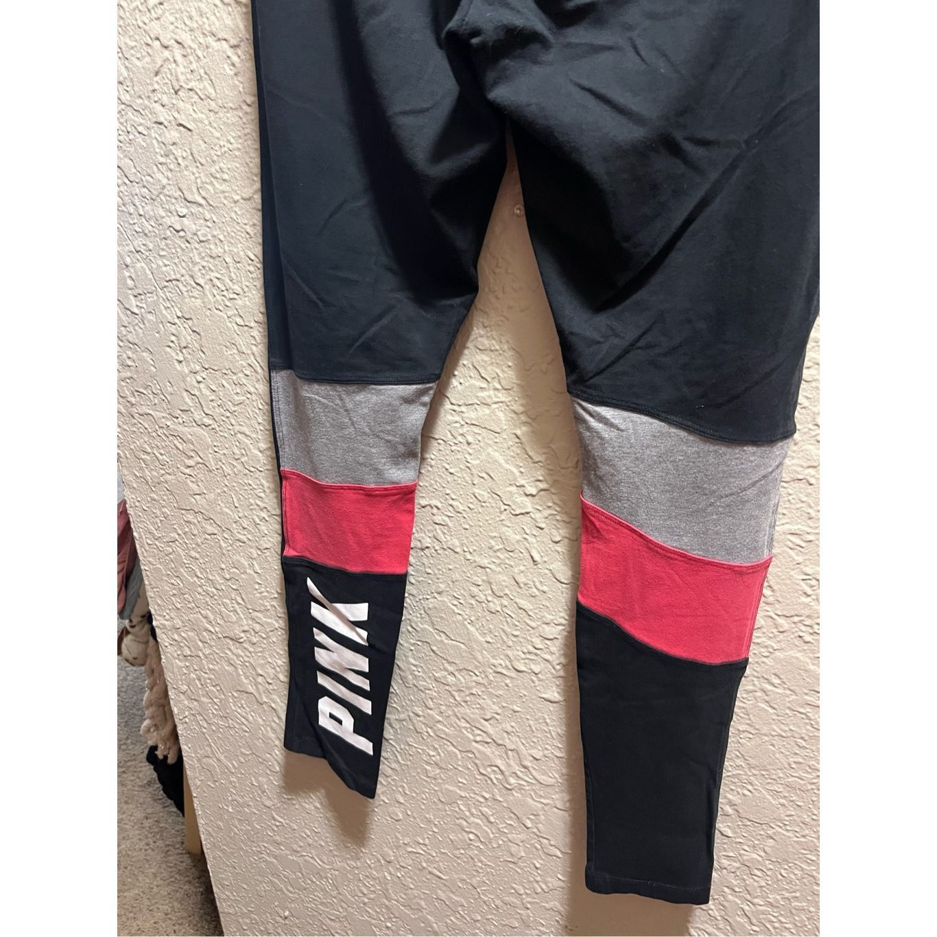 Pink PINK By Victoria’s Secret Yoga Leggings Woman’s Size Medium Size 28" / US 6 / IT 42 - 11 Thumbnail