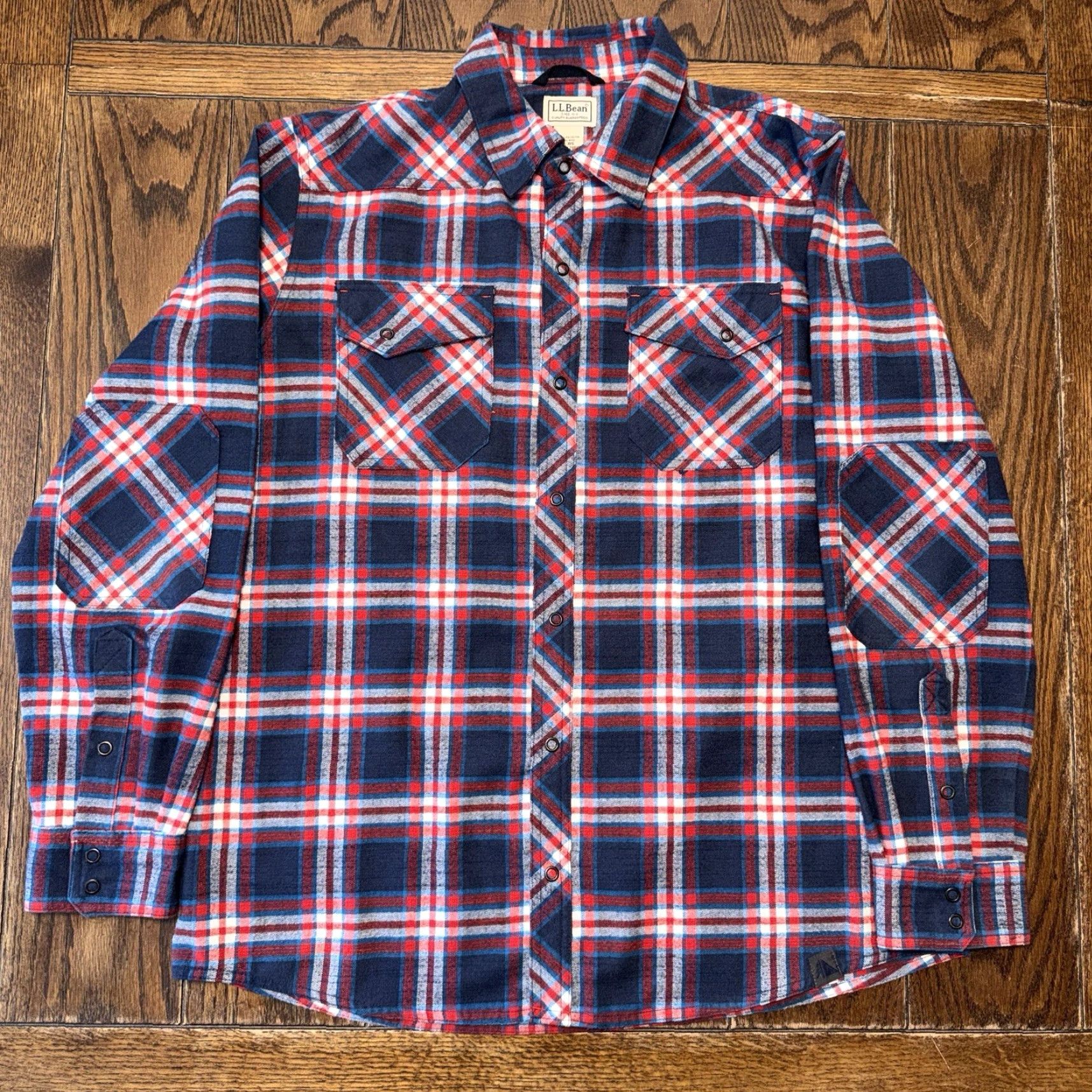 Vintage VINTAGE LL Bean Wool Blend Plaid Snap Flannel Shirt Mens Large Red White Blue Elbow Size US L / EU 52-54 / 3 - 2 Thumbnail