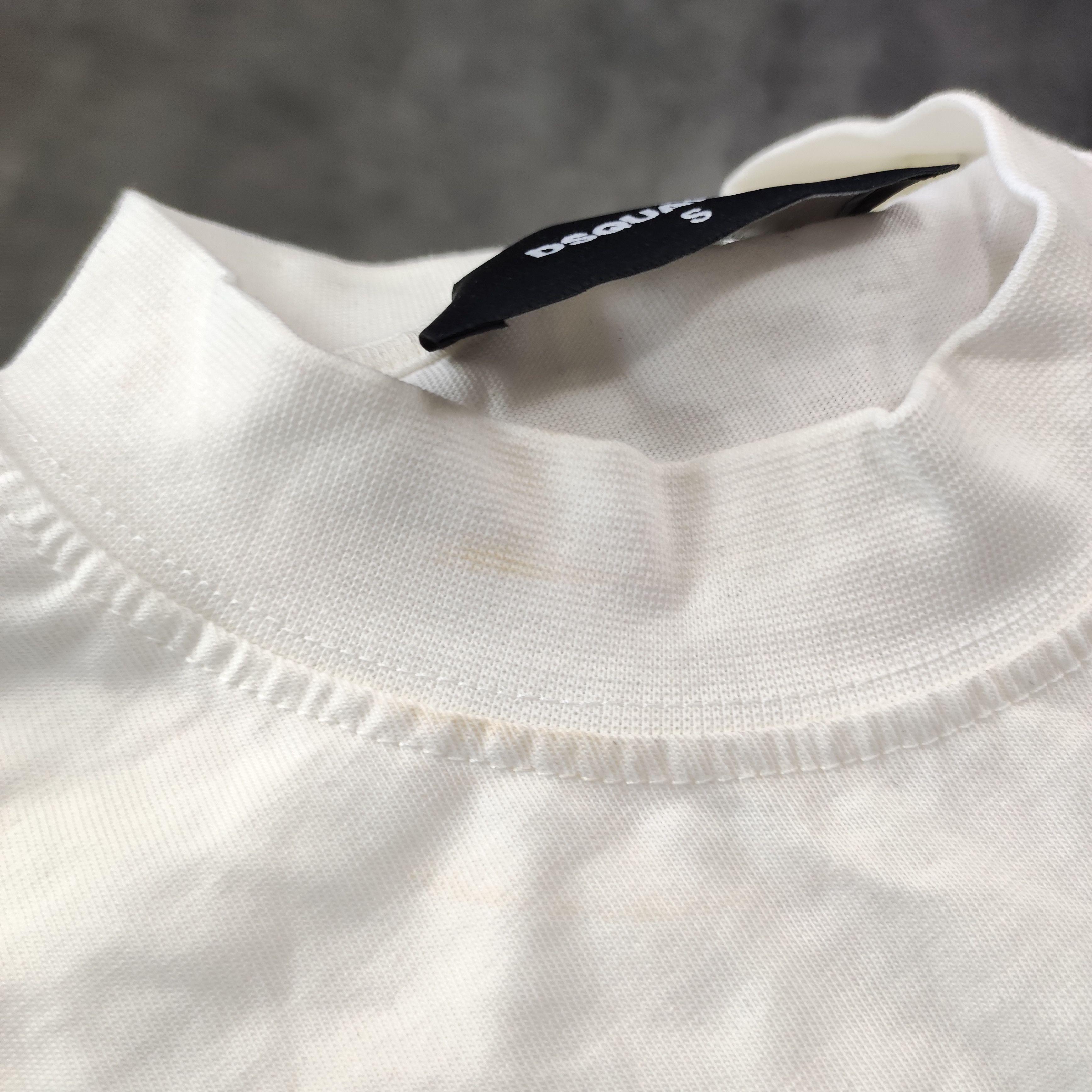 Dsquared2 RARE Dsq2 Dsquared2 White ICON Paint Splah Logo Tee Size US S / EU 44-46 / 1 - 6 Thumbnail