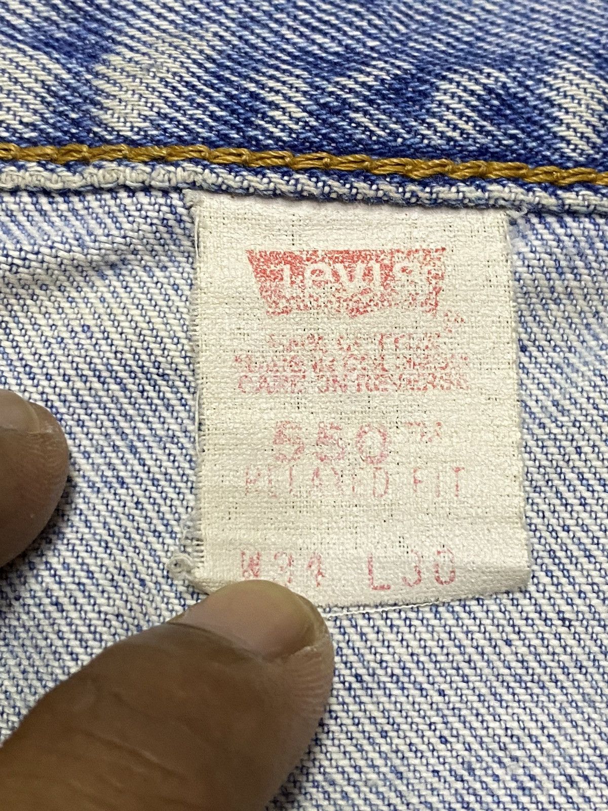 Levi's Vintage Clothing Vintage Levis550 90’s Faded Ripped Short Jeans Size US 34 / EU 50 - 15 Thumbnail