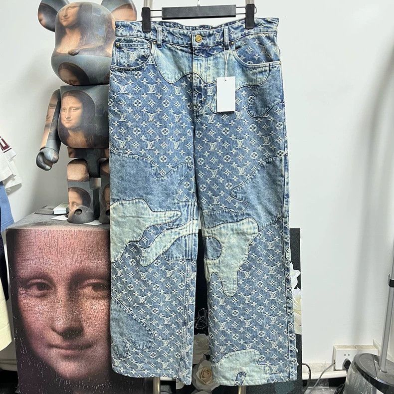 Louis Vuitton All-over Printed Jeans N2017 2506-Nextarrow Size US 32 / EU 48 - 1 Thumbnail