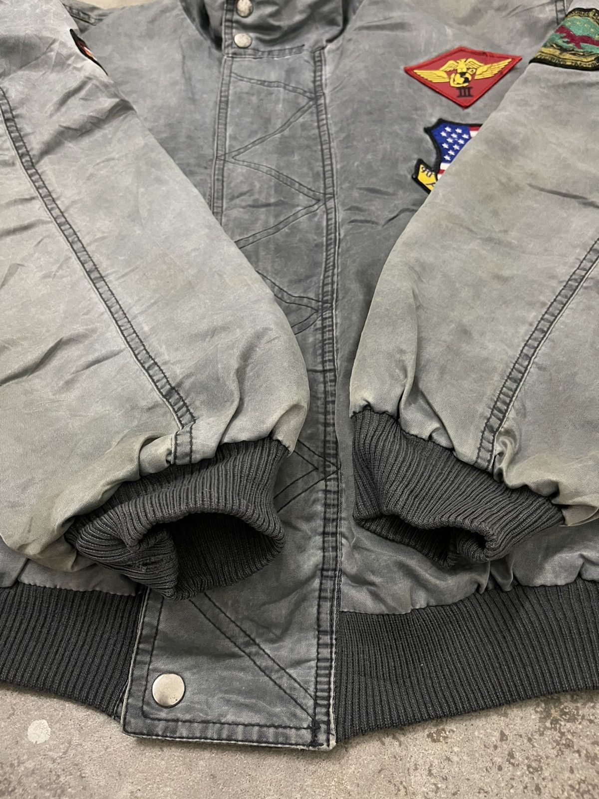 Japanese Brand Vintage Young Astronauts NASA Multi-Patch Bomber Jacket Size US L / EU 52-54 / 3 - 18 Thumbnail