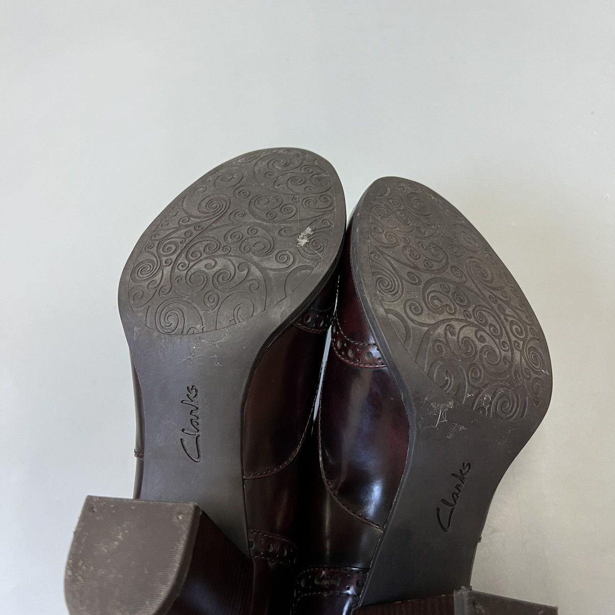 Clarks Clarks Artisan Burgundy Leather Wingtip Oxford Heels Size US 8 / IT 38 - 12 Thumbnail