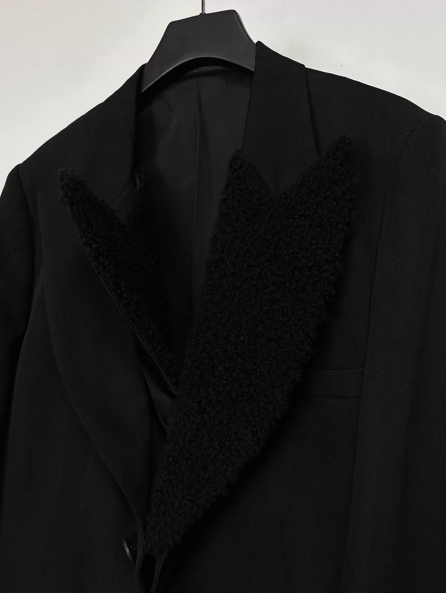 Yohji Yamamoto Yohji Yamamoto 1993AW Natural Fur Runway Jacket M Size US M / EU 48-50 / 2 - 5 Thumbnail