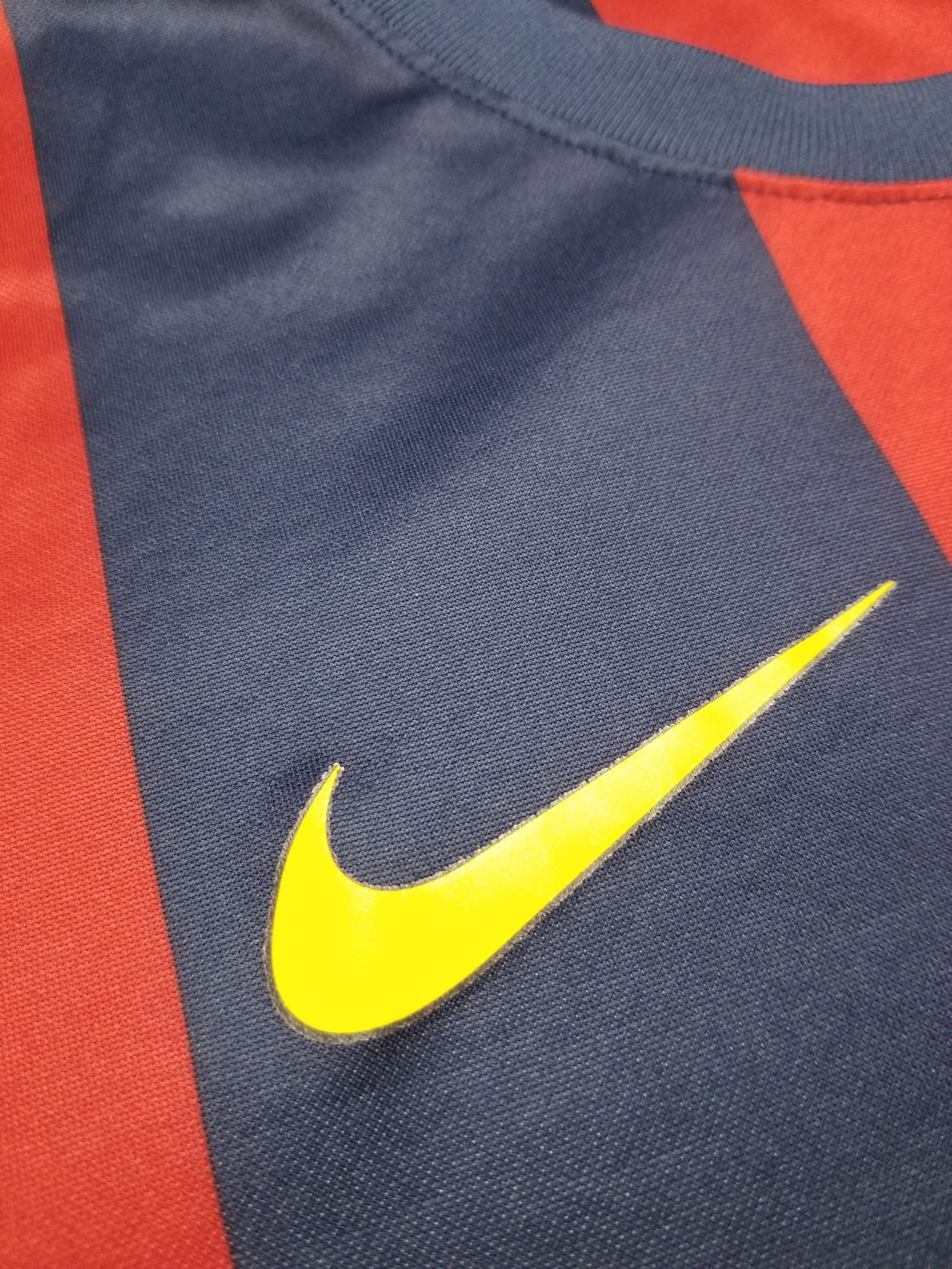 Nike BARCELONA 2014 2015 HOME FOOTBALL JERSEY 610596-422 Size US S / EU 44-46 / 1 - 10 Thumbnail