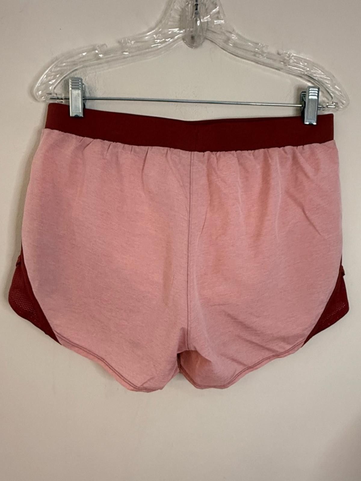 Under Armour Under Armour loose athletic shorts pink burgundy lined SZ M Size 32" / US 10 / IT 46 - 2 Thumbnail