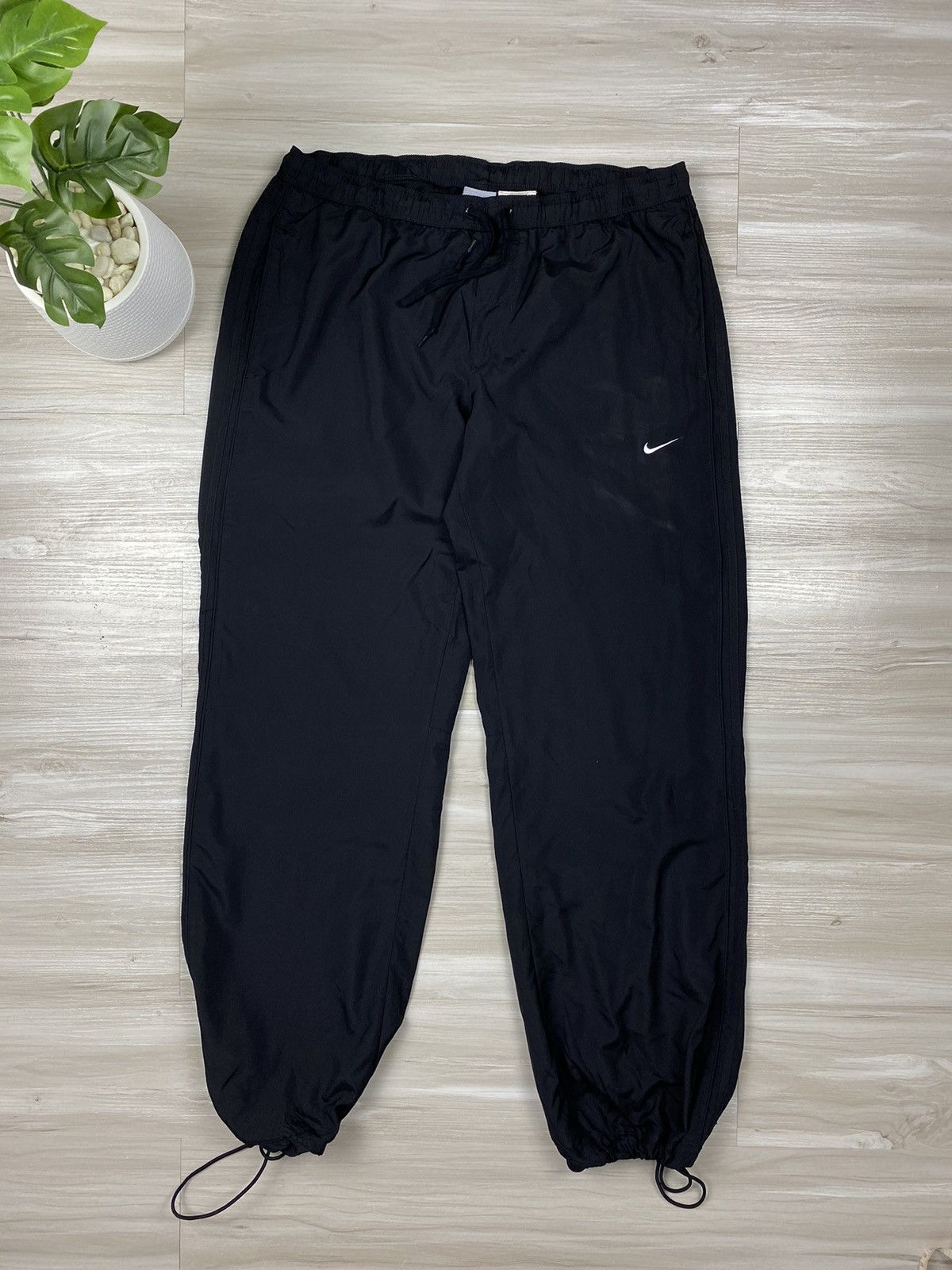 Nike × Vintage Nike Y2K swoosh Vintage Nylon Track Pants Drill Track Size US 34 / EU 50 - 2 Thumbnail