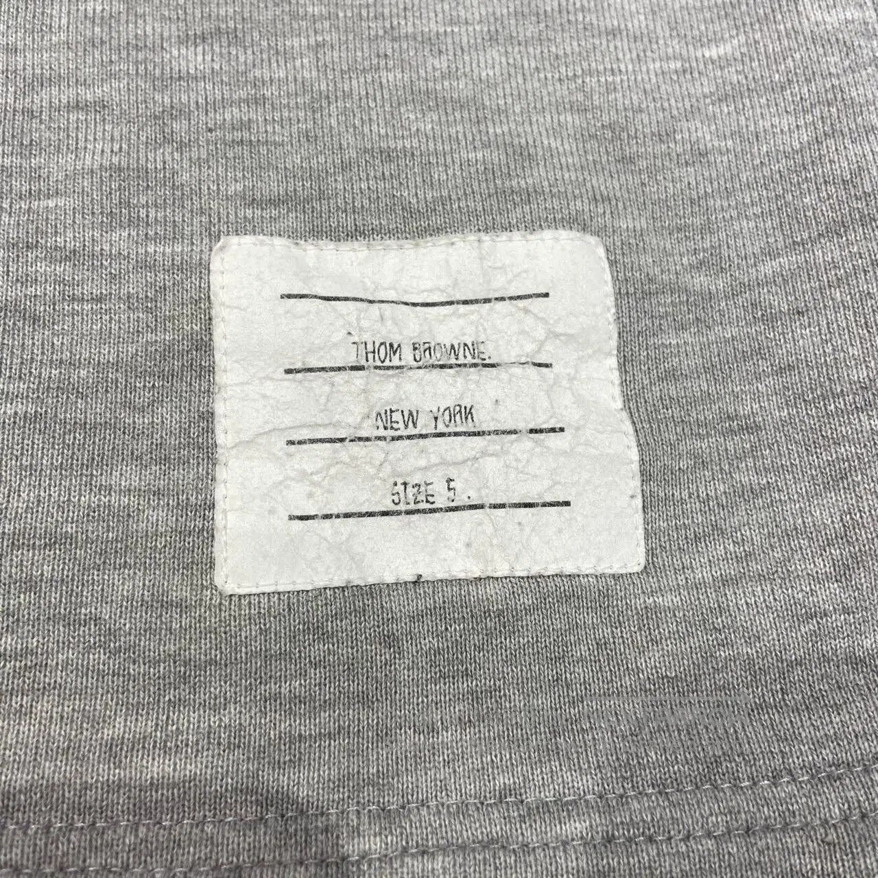 Thom Browne Thom Browne Gray Shorts Size 5. Size US 28 / EU 44 - 6 Thumbnail