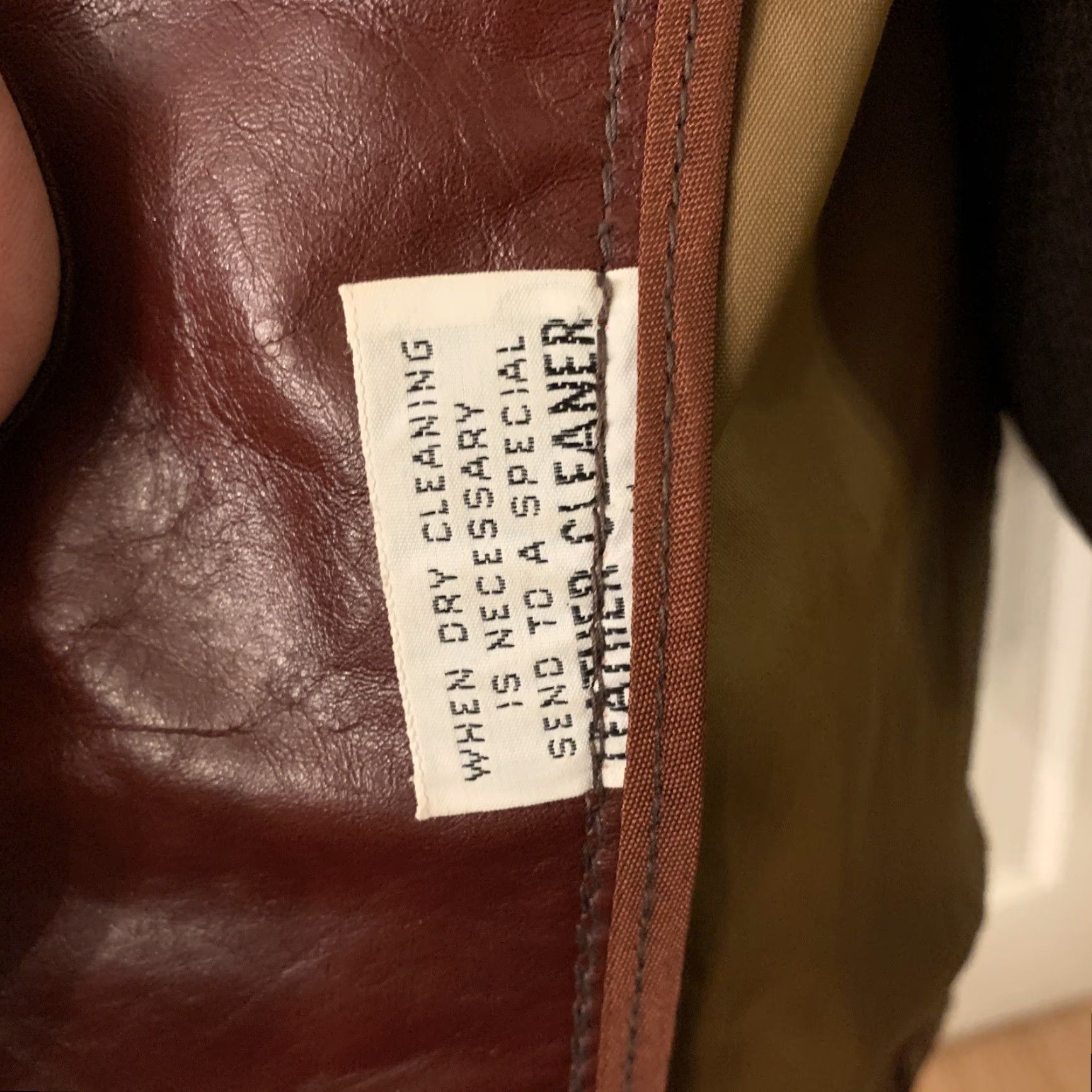 Vintage VINTAGE Leather Coat 3 Button Sherpa Lined Size 46L Men Brown Coat Mens Leather Coat 46-L 3-Button Sherpa Size US S / EU 44-46 / 1 - 7 Thumbnail