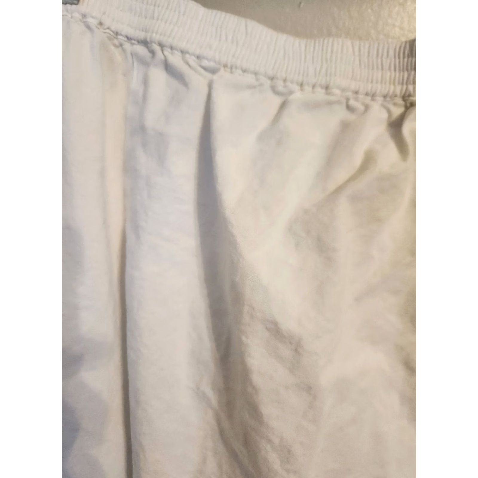 Vintage Chelsea Studio Skirt White Floral Embroidery Elastic Waist Midi A Line 30W Women Size 30" / US 8 / IT 44 - 2 Thumbnail