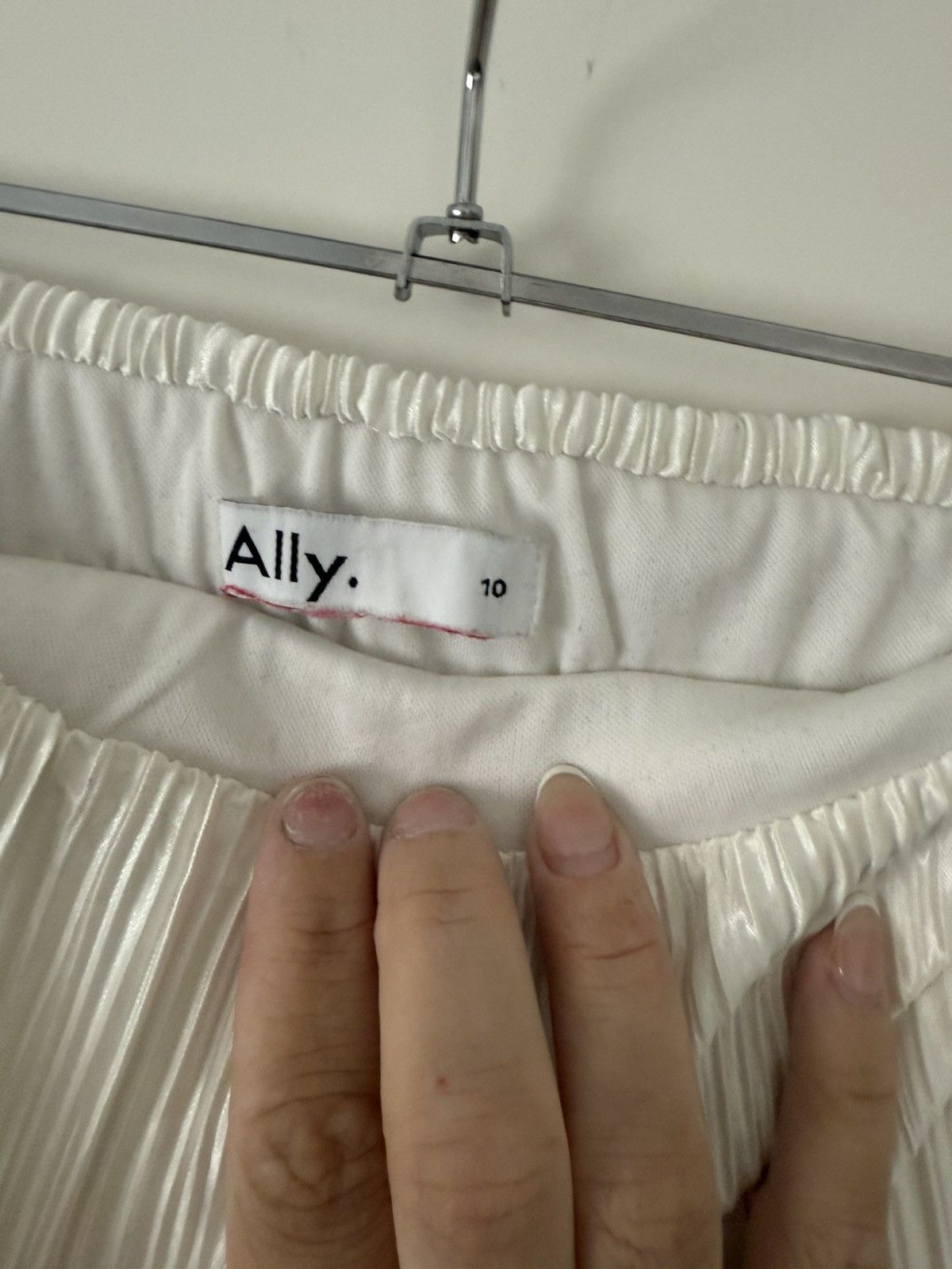 Other Ally White Midi Skirt Size 28" / US 6 / IT 42 - 2 Thumbnail