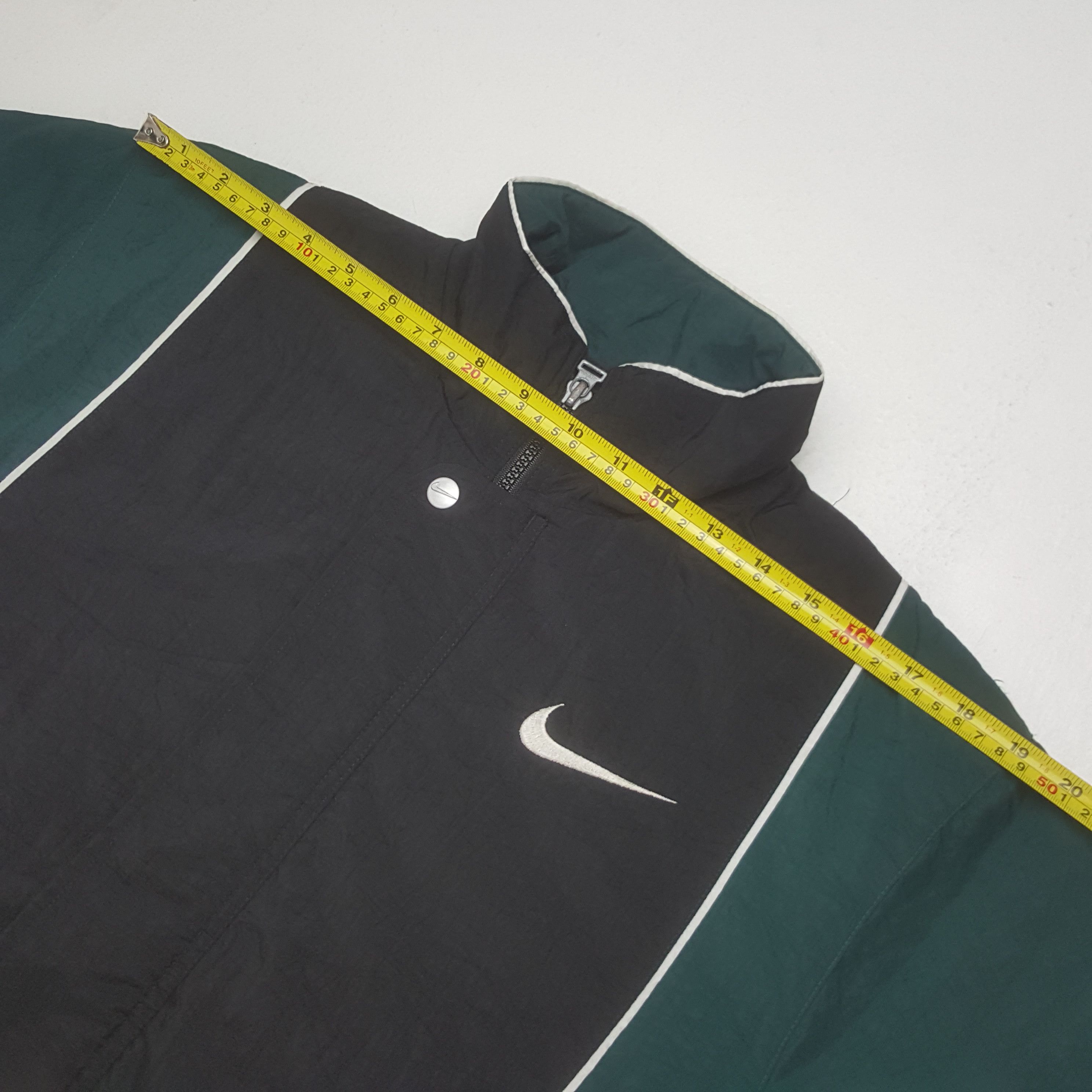 Nike Vintage Nike Logo Winter Jacket Size US M / EU 48-50 / 2 - 6 Thumbnail