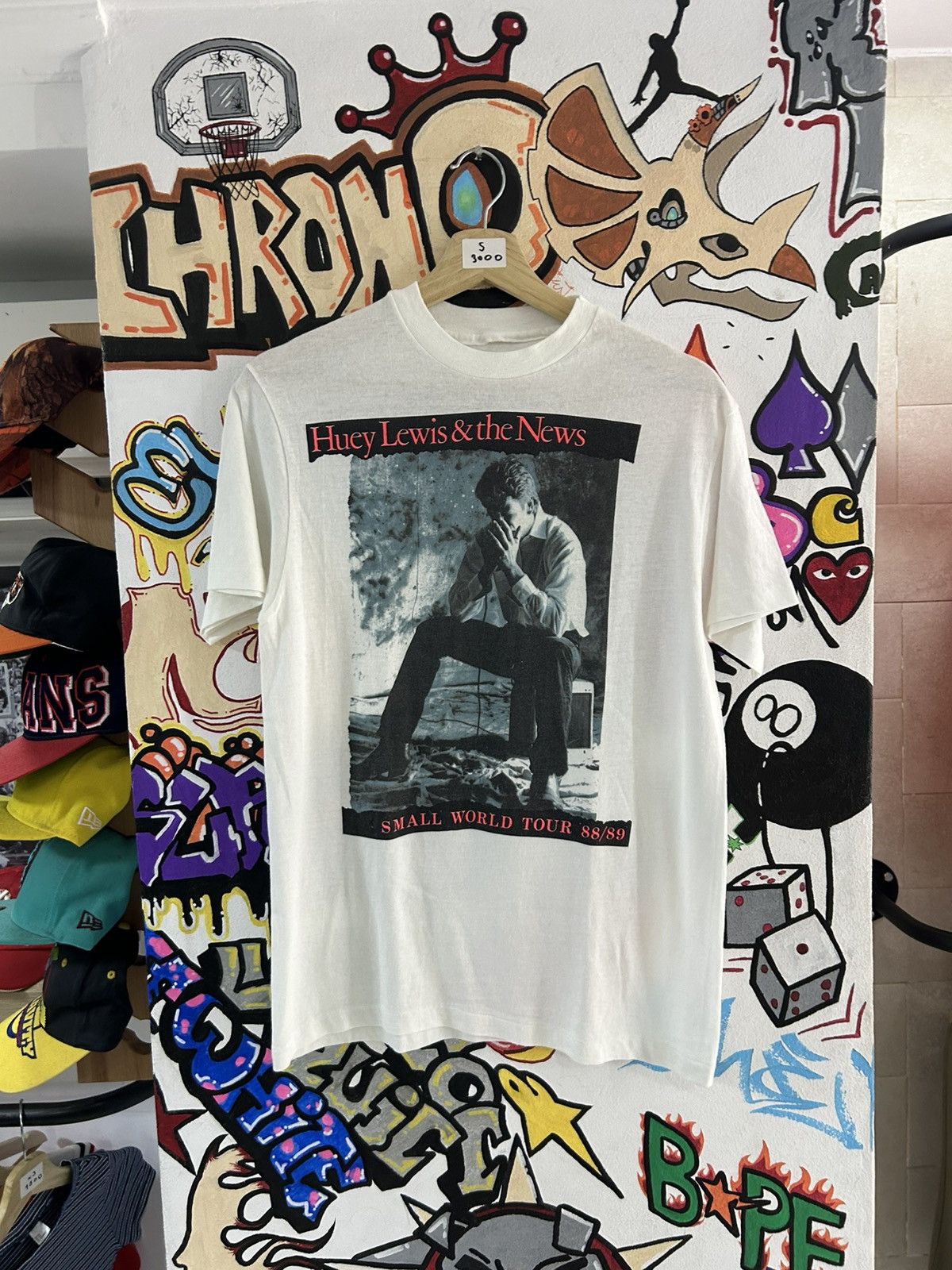 Vintage Small world Tour 1988/89 Lewis tee Size US S / EU 44-46 / 1 - 1 Thumbnail