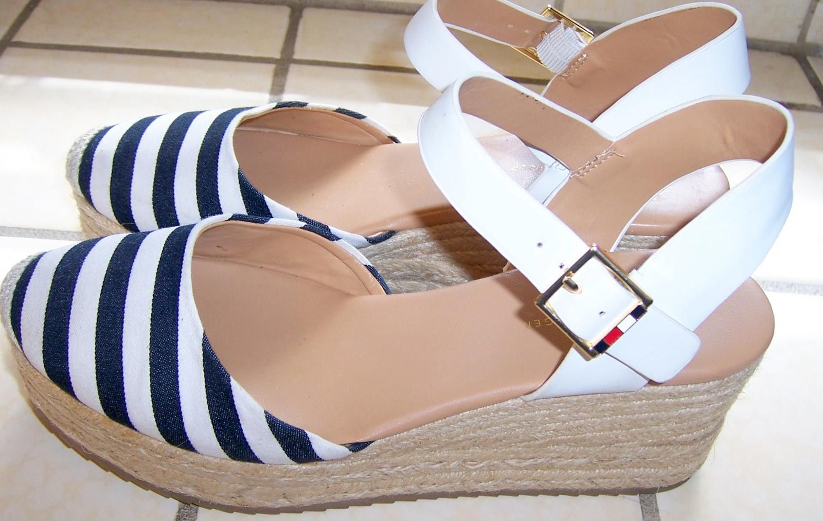 Tommy Hilfiger Tommy Hilfiger Nilsa Women's 7.5 Wedge Sandals Size US 7.5 / IT 37.5 - 2 Thumbnail