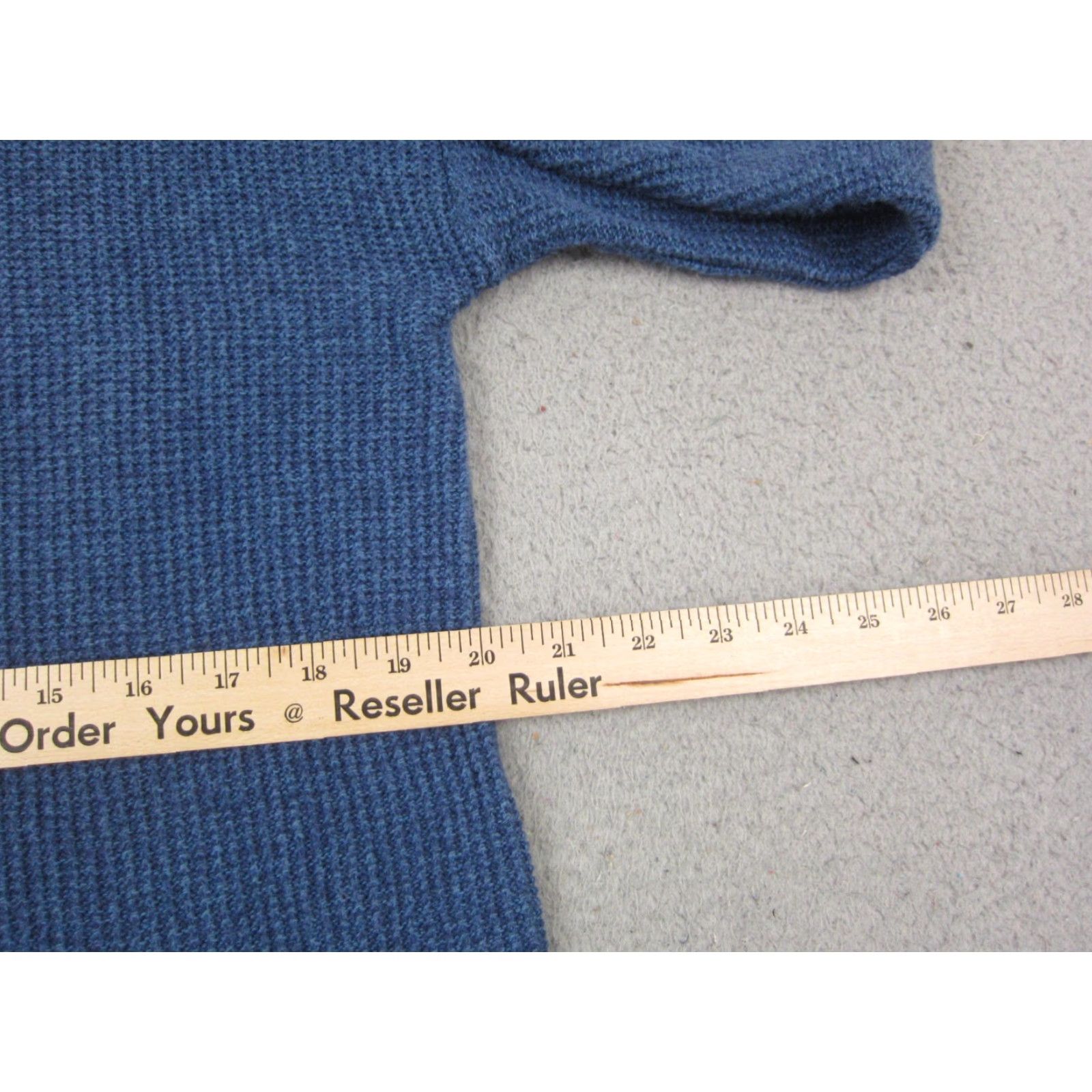 Van Heusen VINTAGE Van Heusen Sweater Womens M Blue Knit Crew Neck Pullover 80s 90s Casual City All Seasons Mens? No gender: end with Womens Size M / US 6-8 / IT 42-44 - 5 Thumbnail
