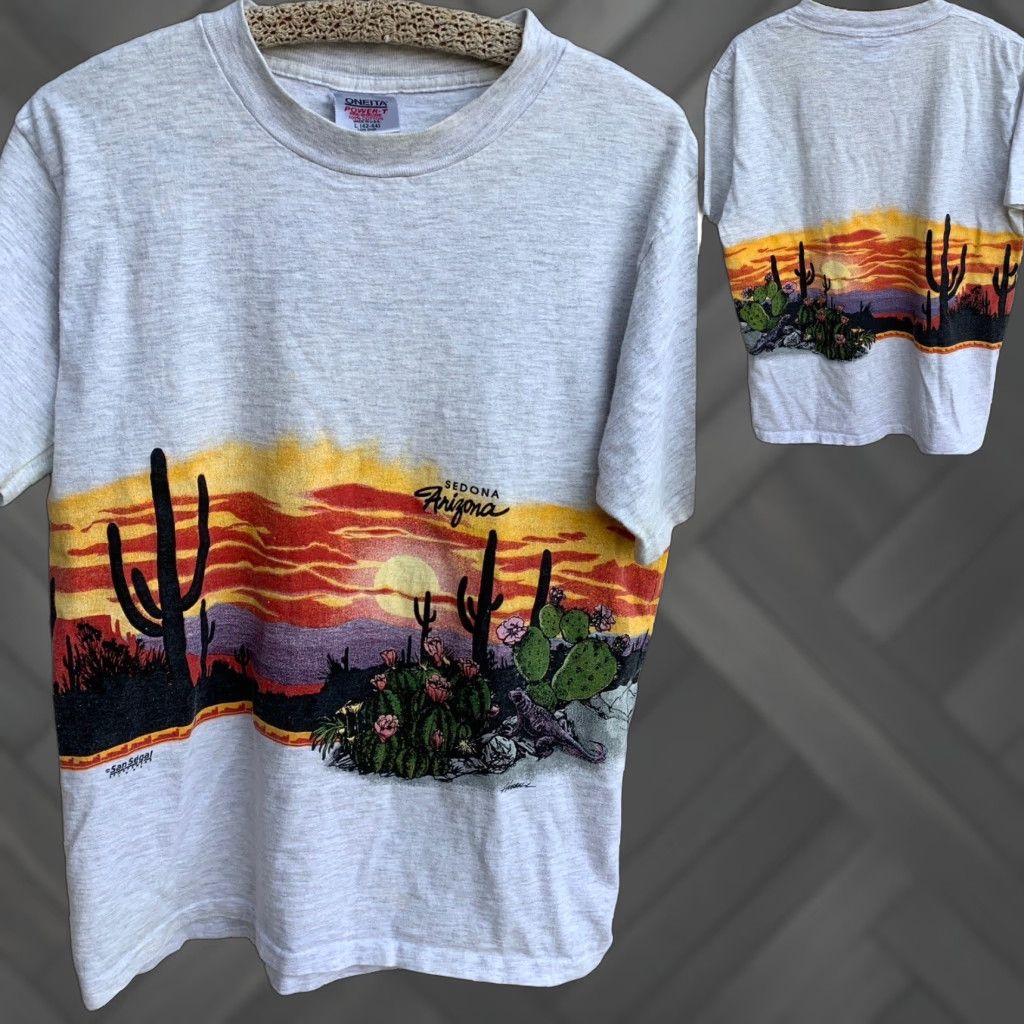 Vintage VINTAGE Oneita T-Shirt Desert Theme Sedona Arizona Gray Cotton Short Sleeve L Men 1980s Graphic Print San Segal 1989 Regular Stitch Size US L / EU 52-54 / 3 - 1 Thumbnail