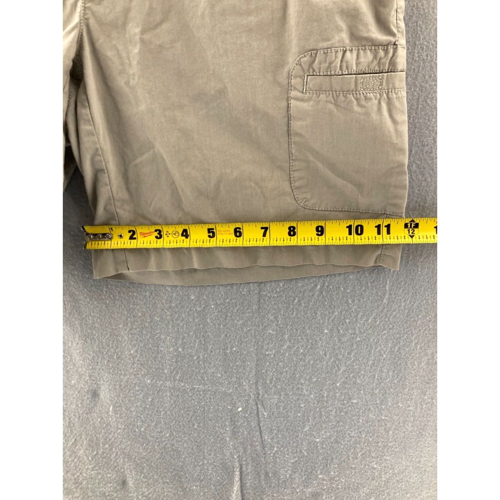 Eddie Bauer Eddie Bauer Shorts Womens 10 Beige Fit Hiking Cargo Canvas Cargo Shorts Women 10 Beige Hiking Workwear Pockets Regular Size 32" / US 10 / IT 46 - 6 Thumbnail