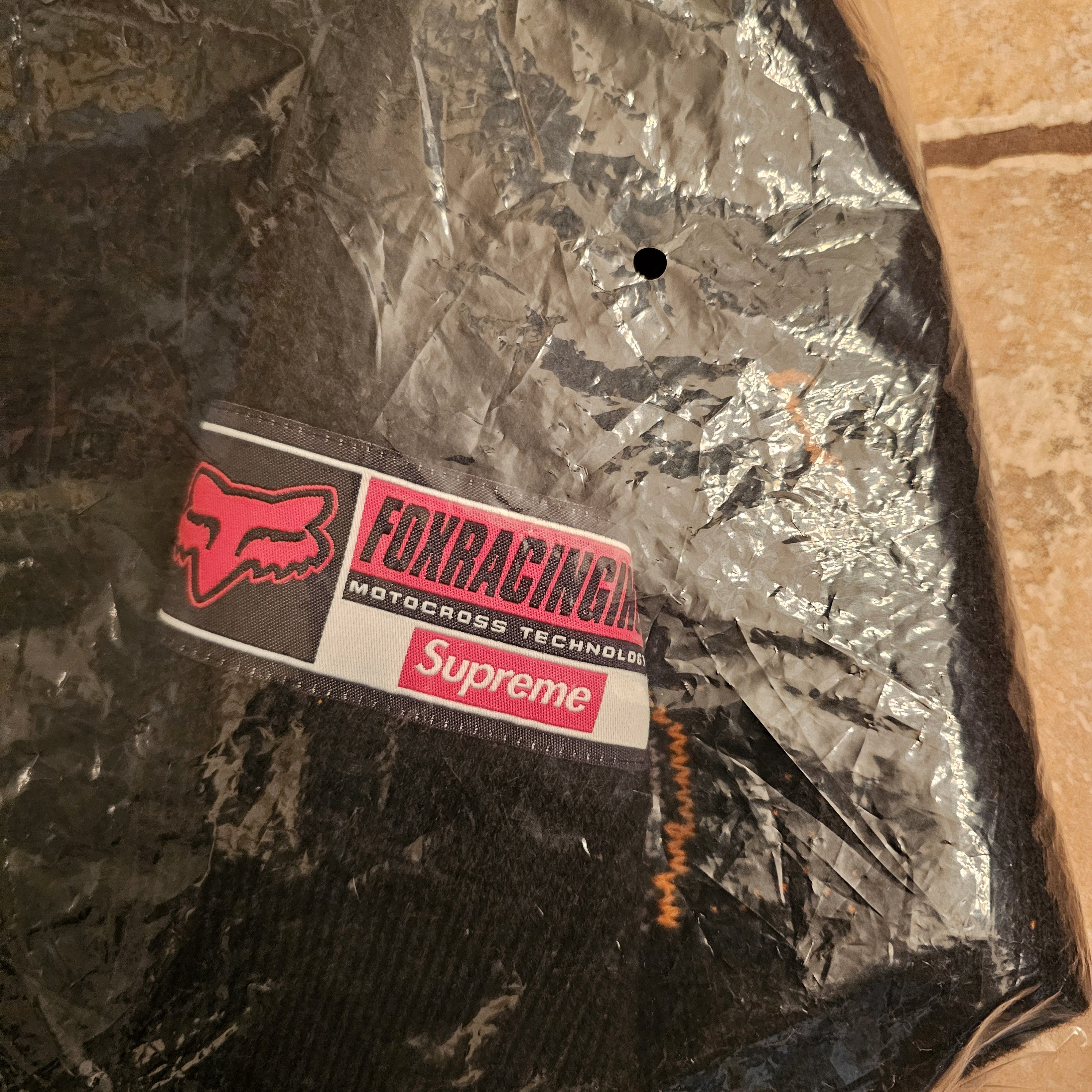 Supreme Supreme Fox Racing Knit Sweater Black/Orange FW25 - Medium Size US M / EU 48-50 / 2 - 4 Thumbnail